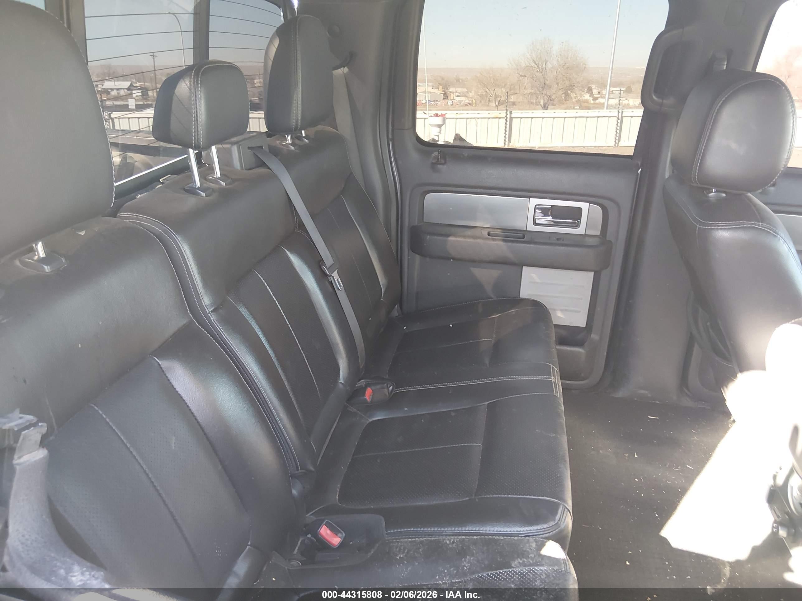 FORD F-150 image 8