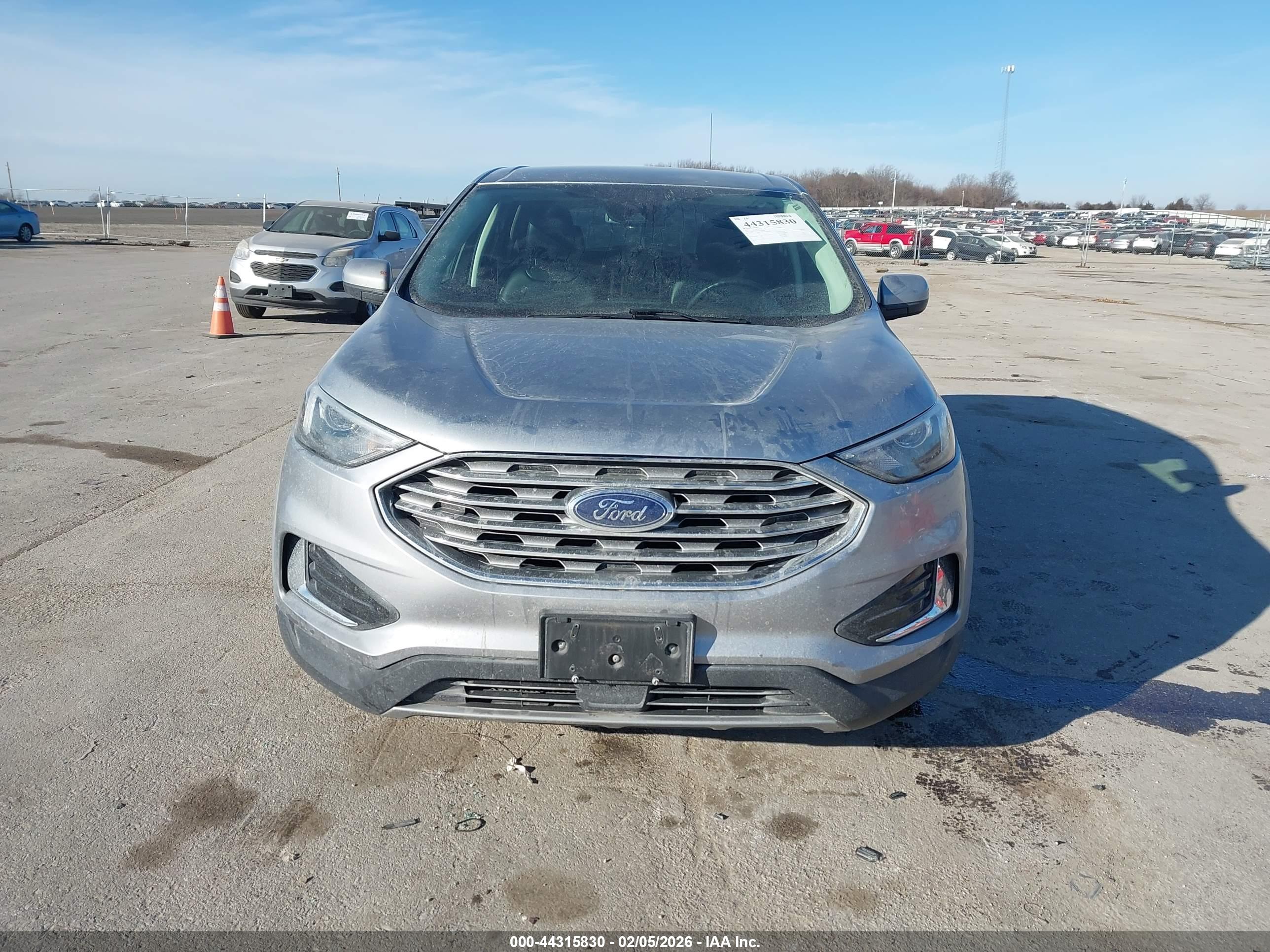 FORD EDGE image 6