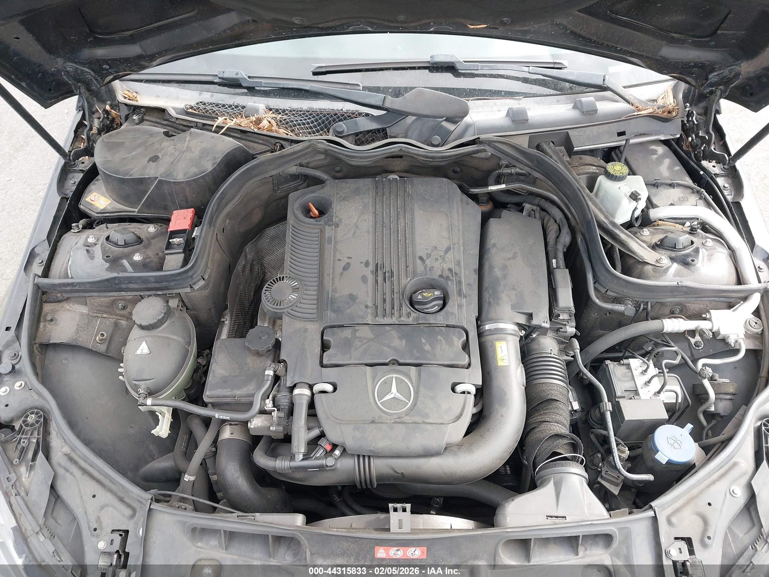 MERCEDES-BENZ C image 10