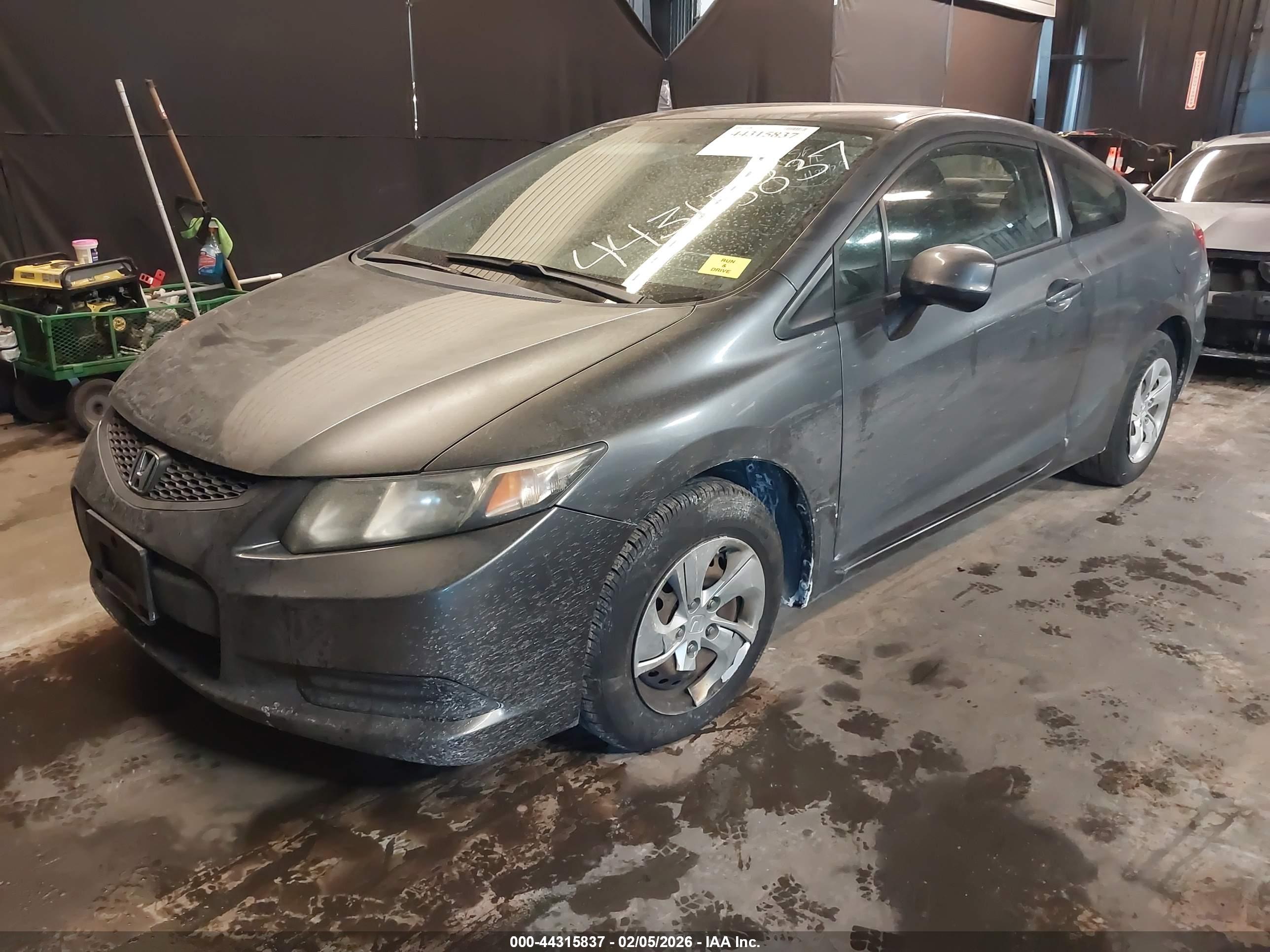HONDA CIVIC image 2