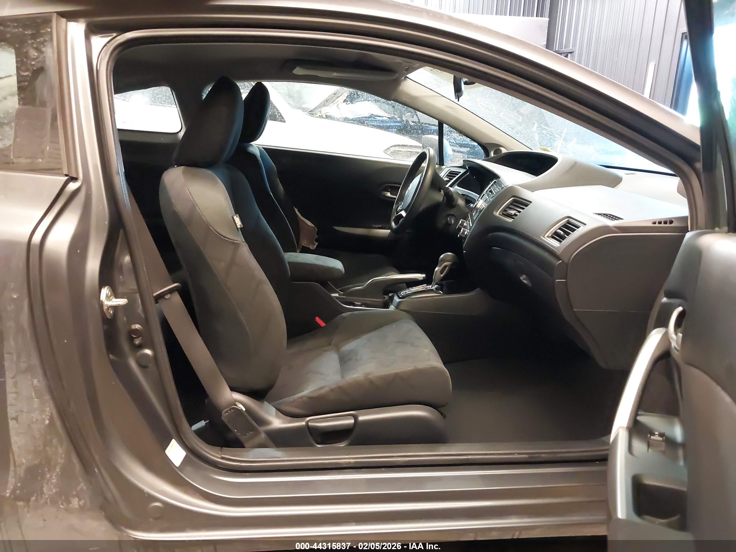 HONDA CIVIC image 5