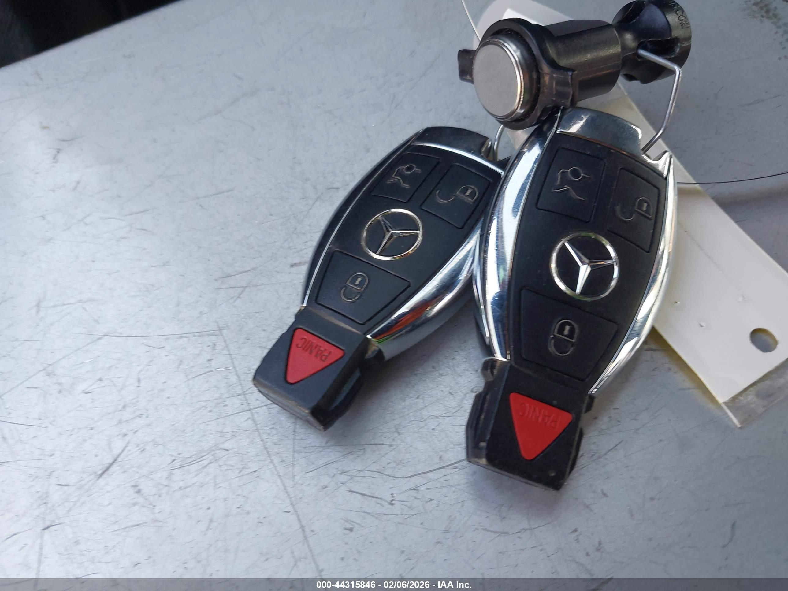 MERCEDES-BENZ S image 11