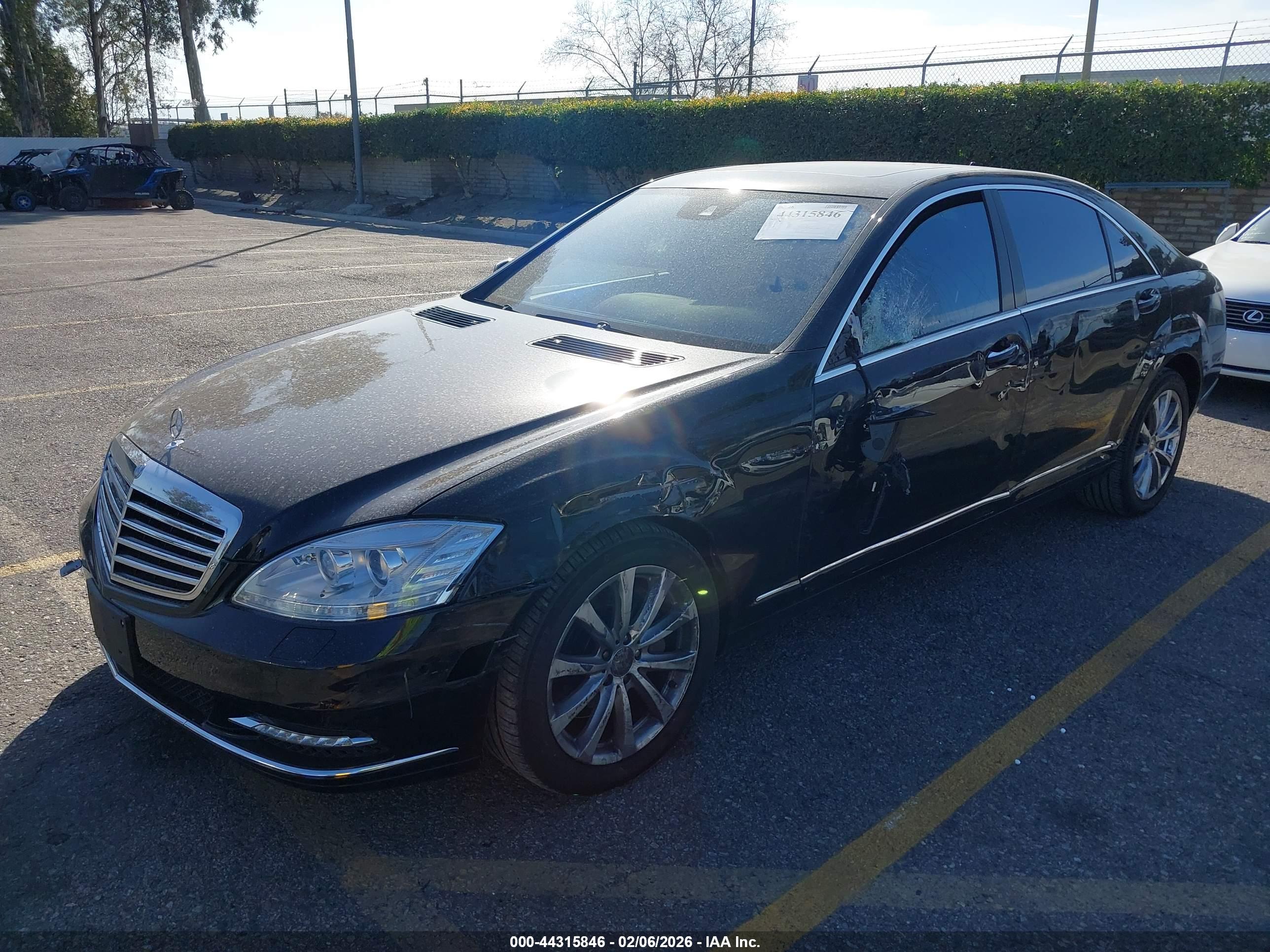 MERCEDES-BENZ S image 2