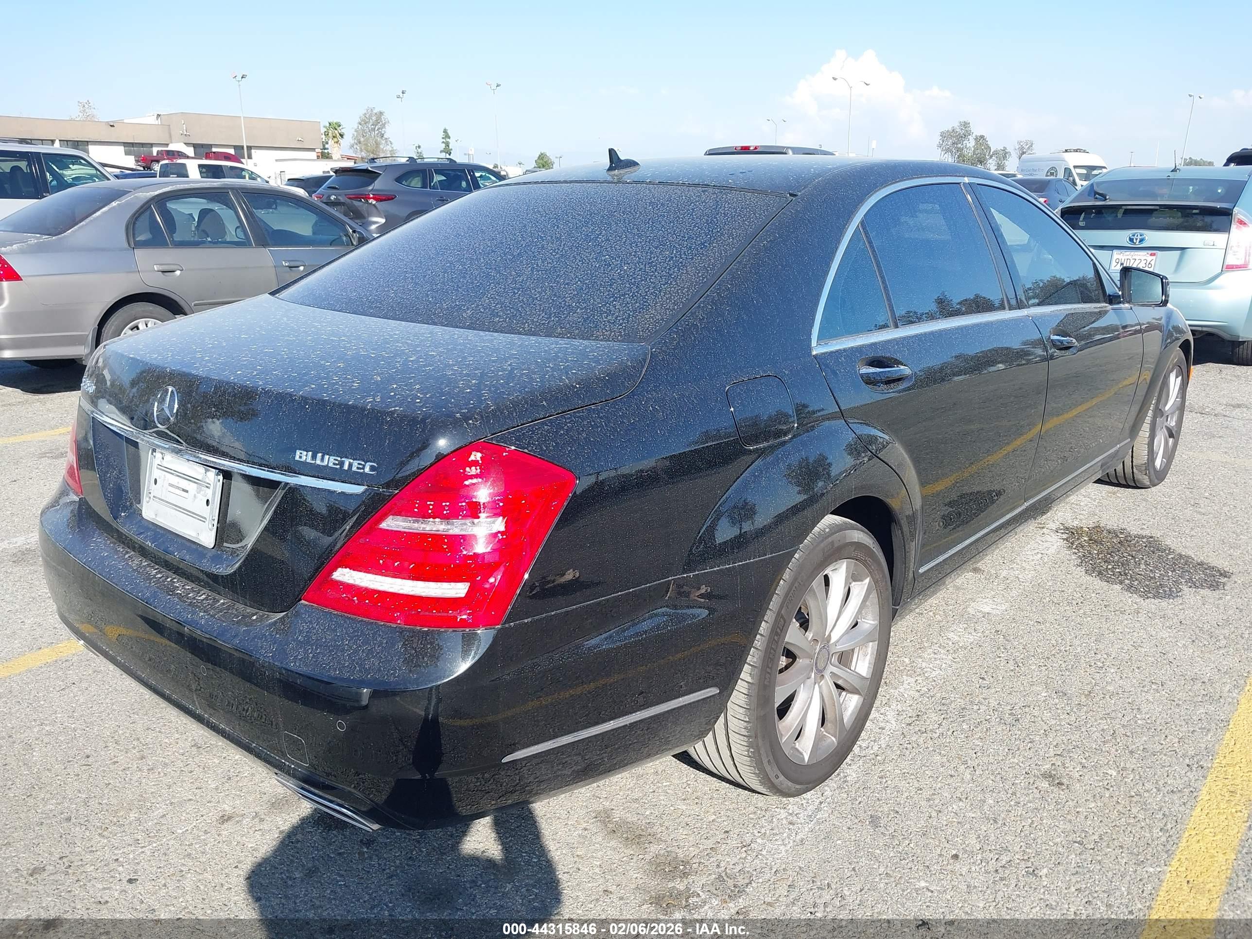 MERCEDES-BENZ S image 4