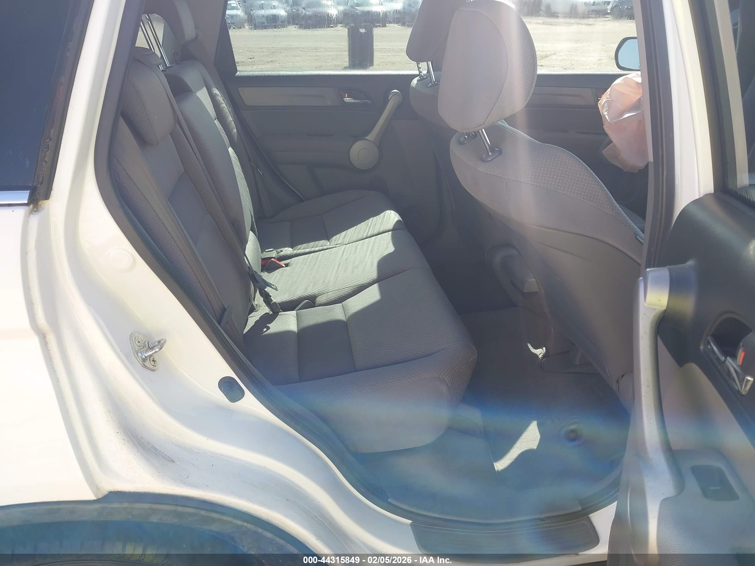HONDA CR-V image 8
