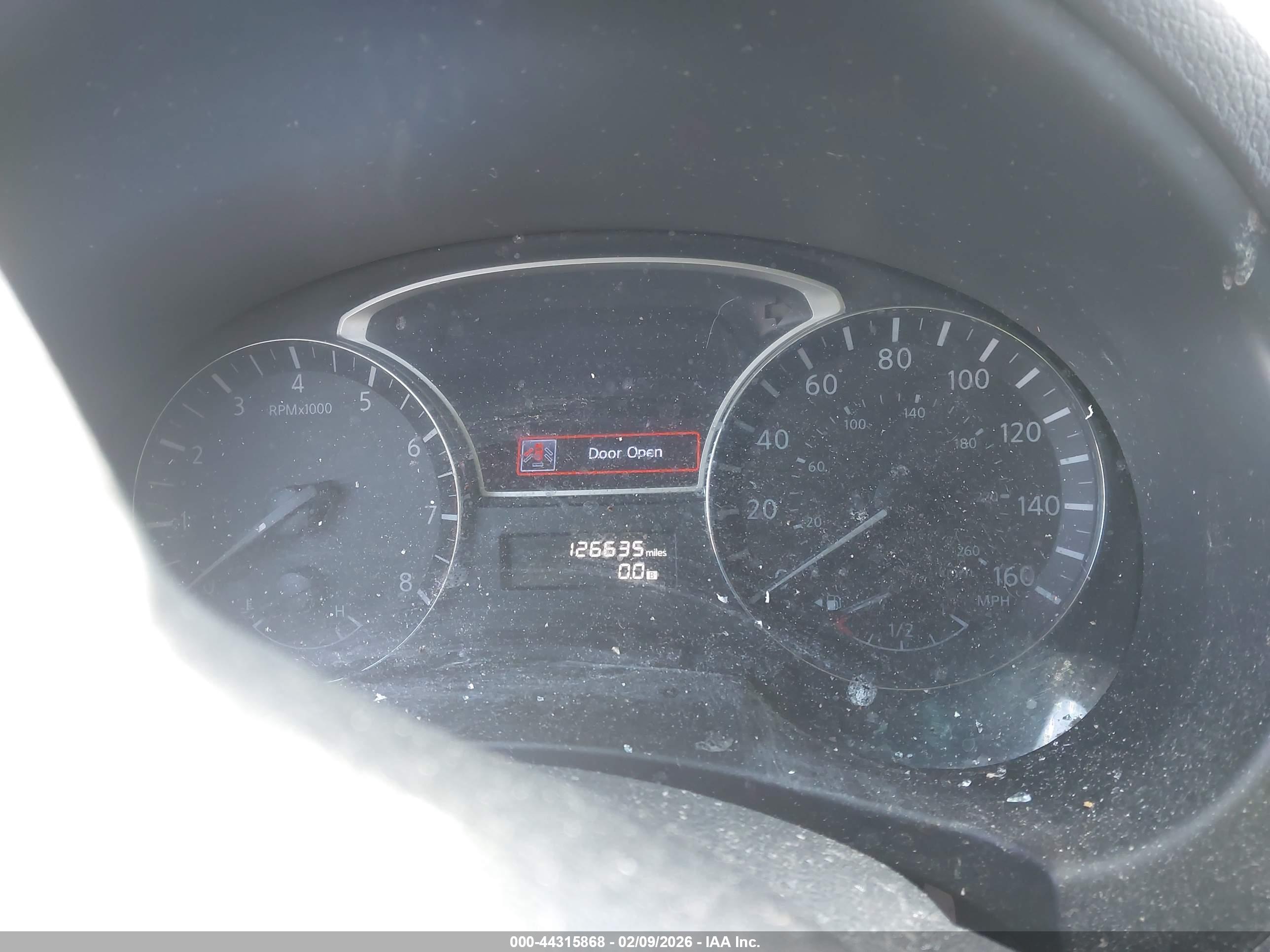 NISSAN ALTIMA image 7