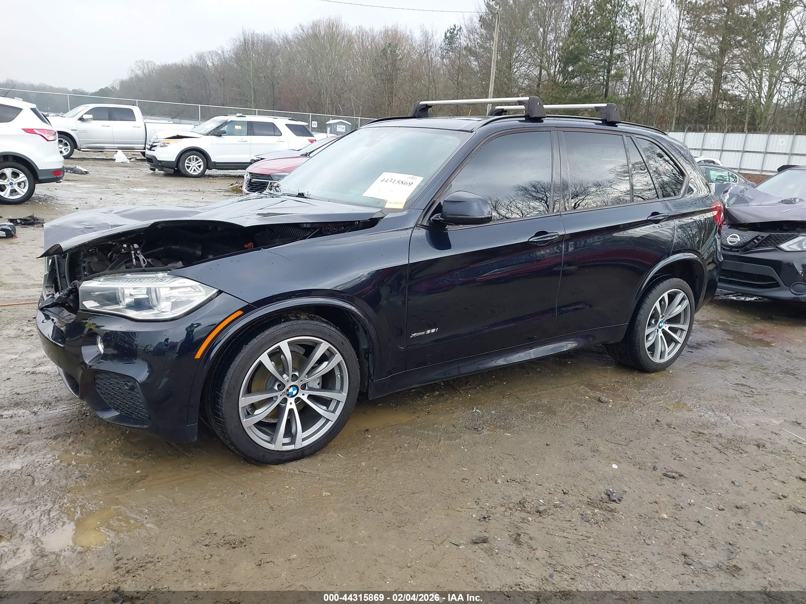 BMW X5 image 2