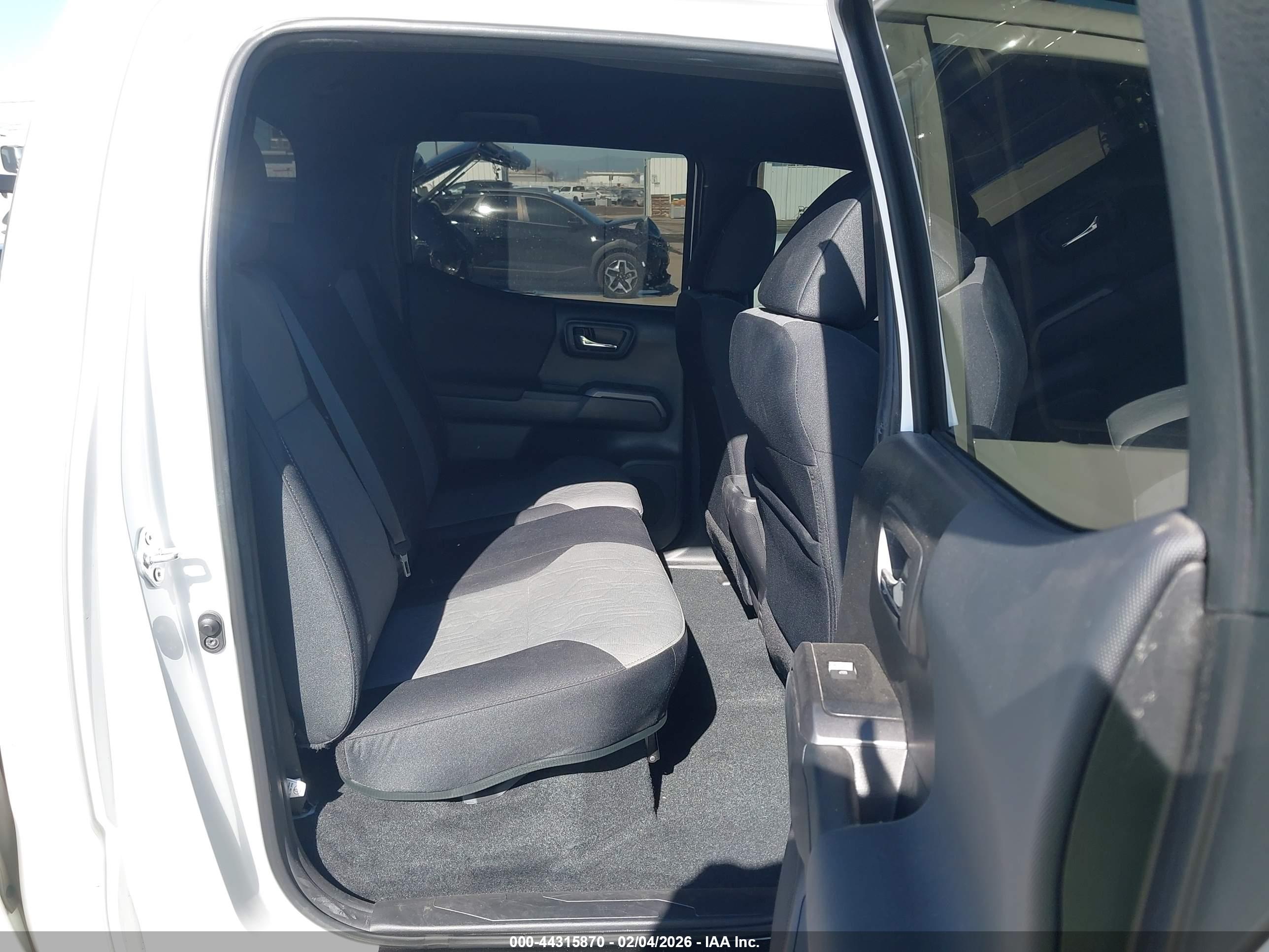 TOYOTA TACOMA image 8