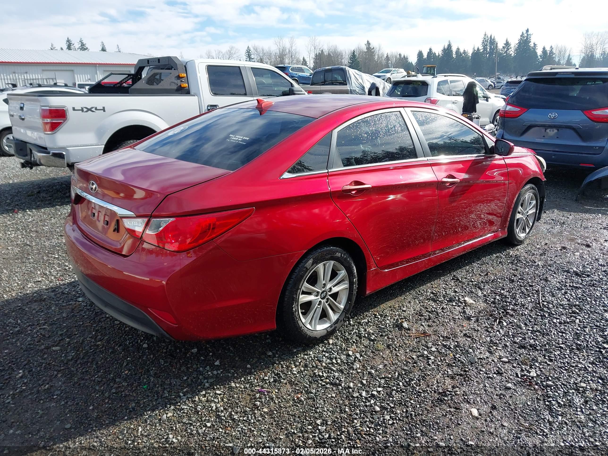 HYUNDAI SONATA image 4