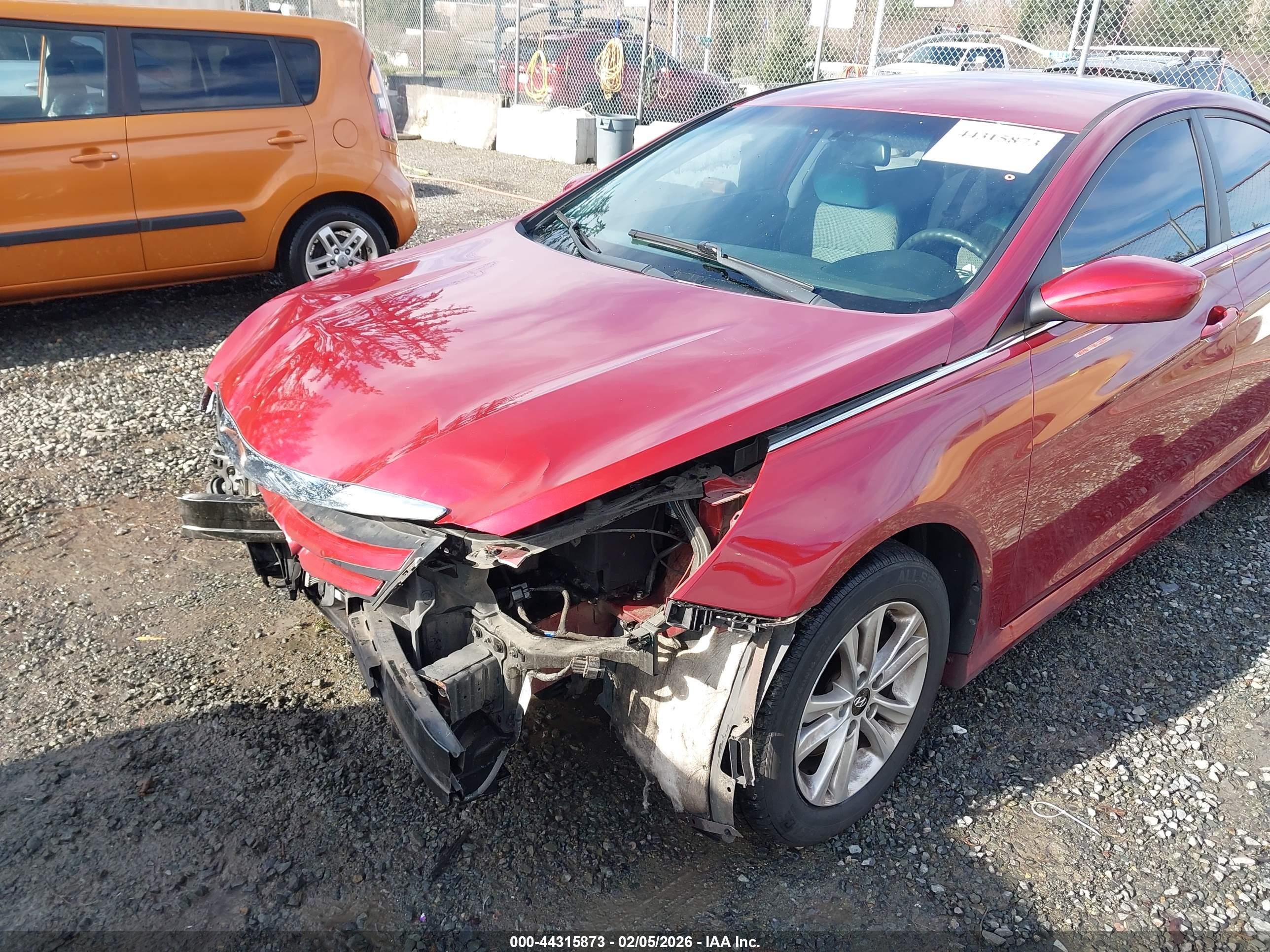 HYUNDAI SONATA image 6