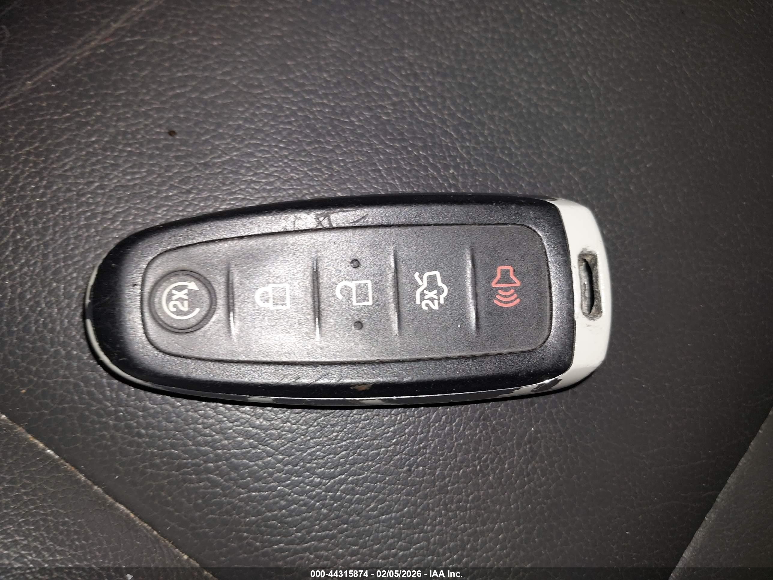FORD ESCAPE image 11