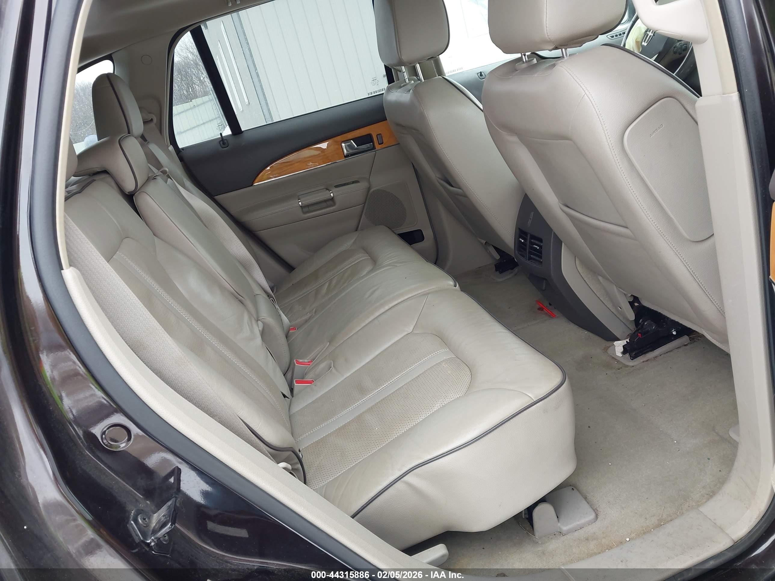 LINCOLN MKX image 8