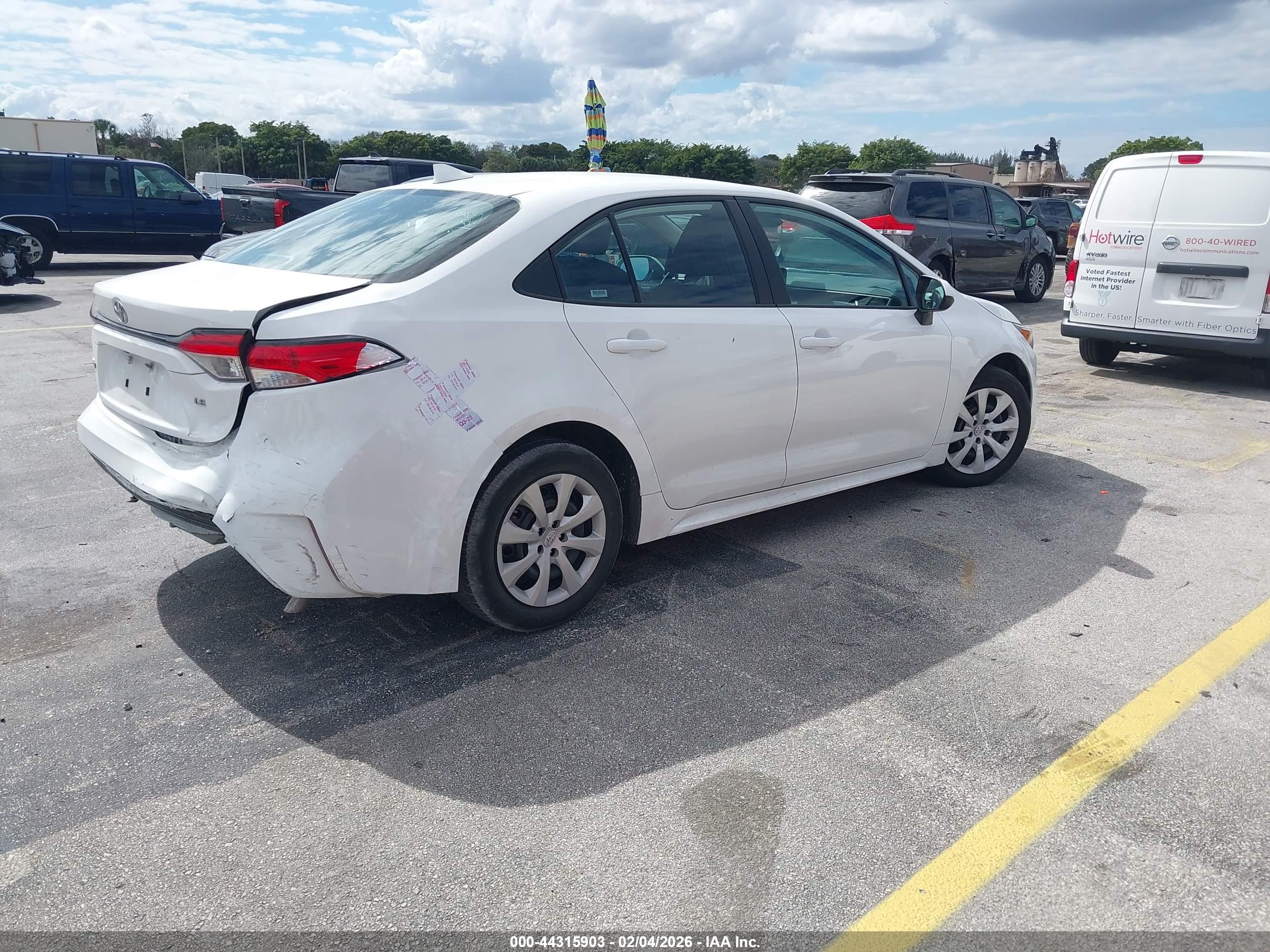 TOYOTA COROLLA image 4