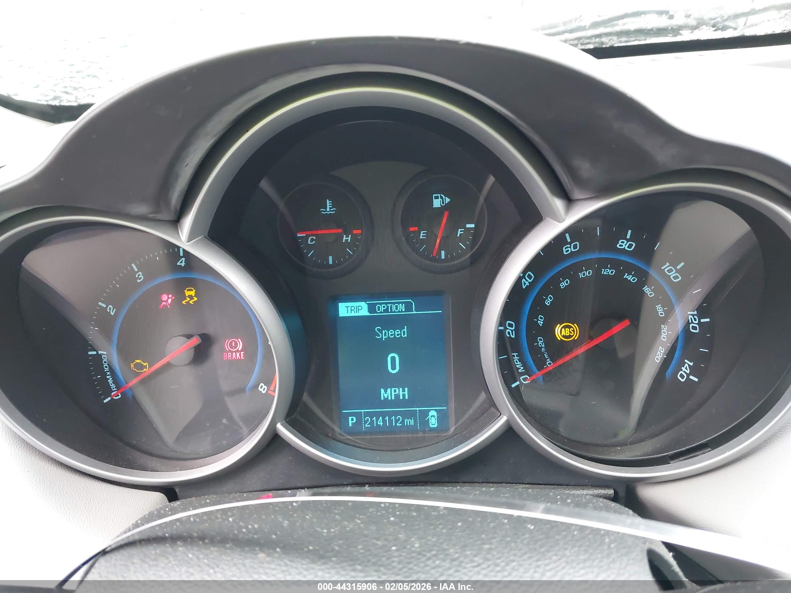 CHEVROLET CRUZE image 7