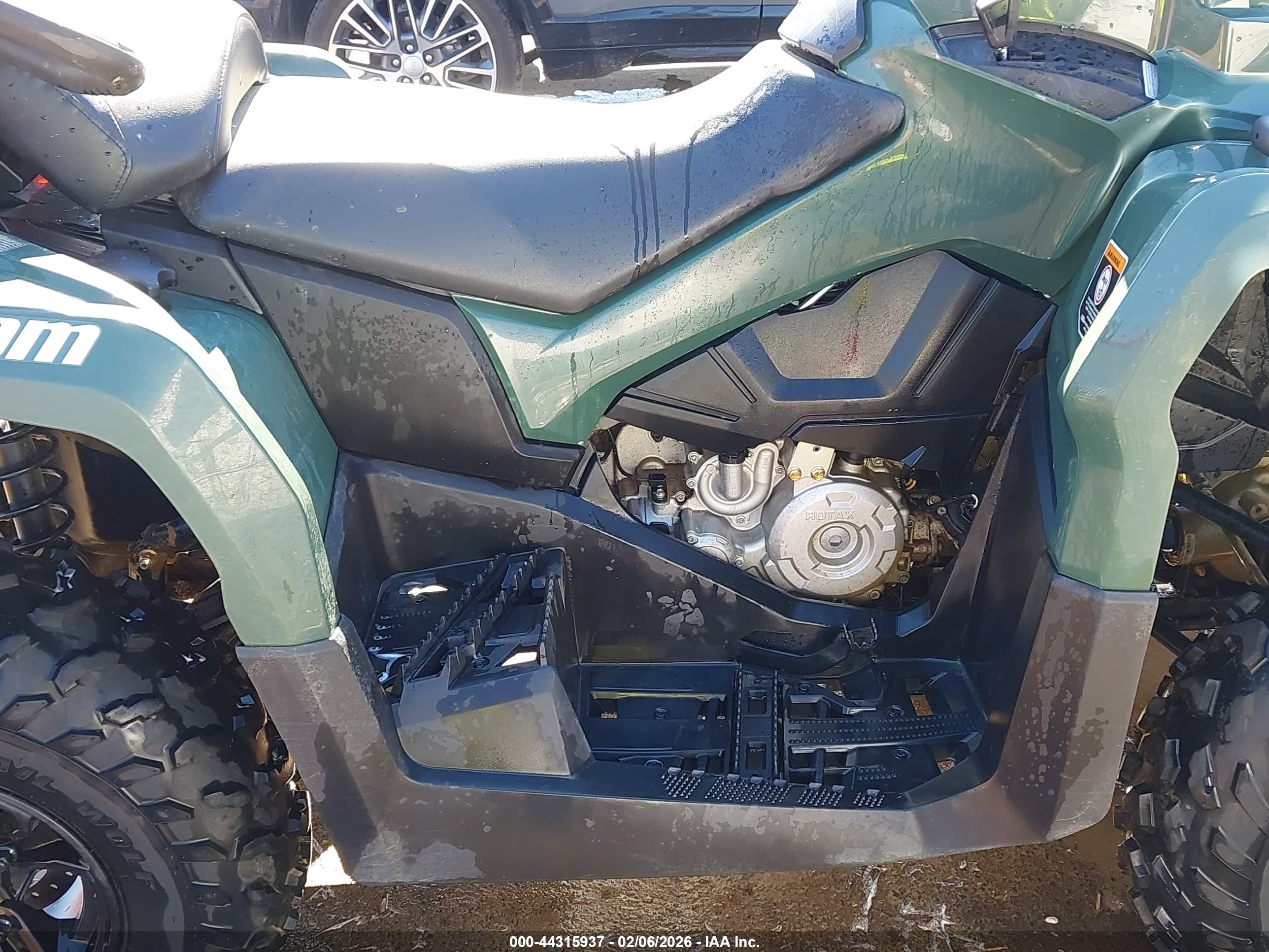 CAN-AM OUTLANDER image 8