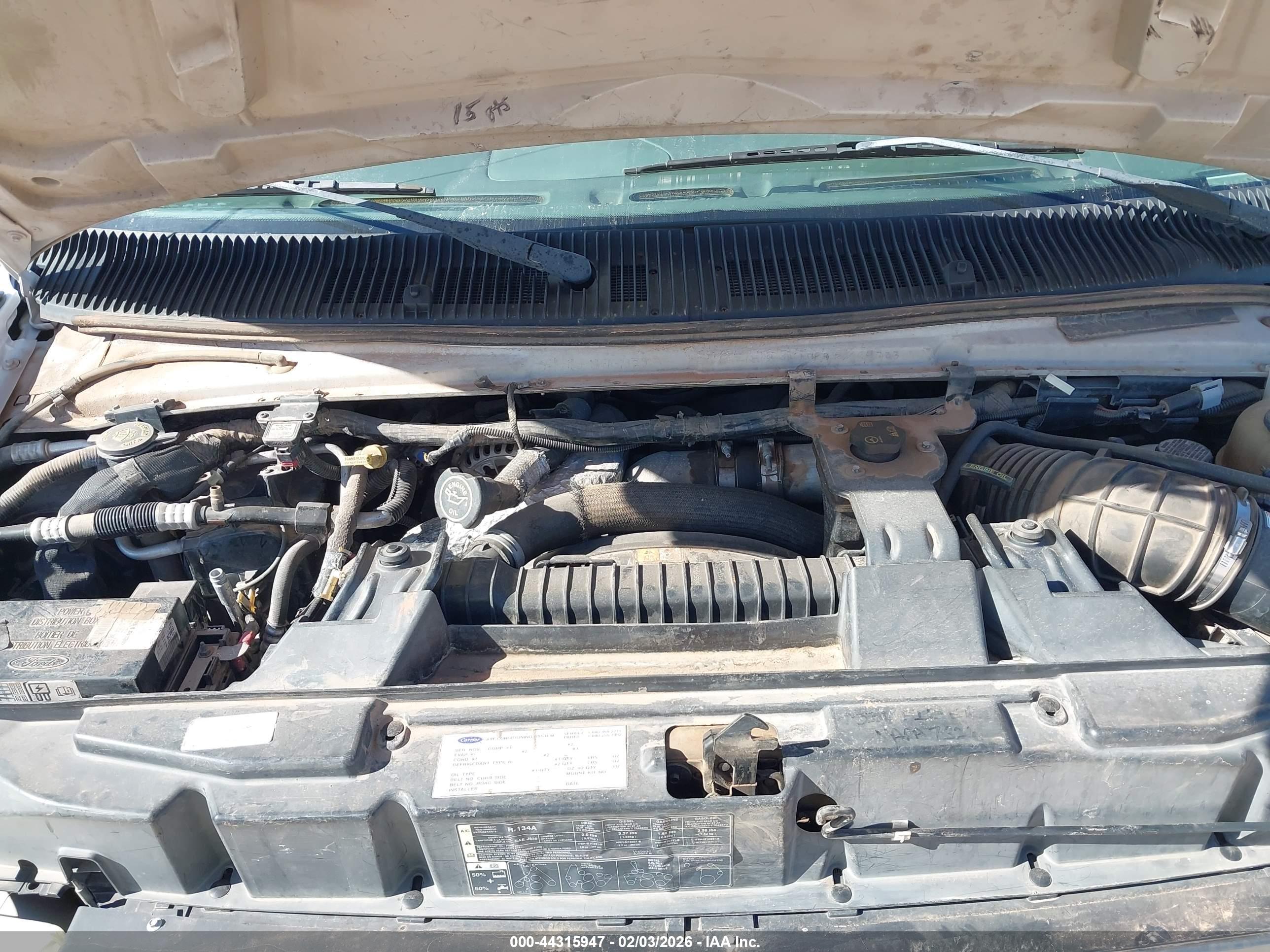 FORD E-450 image 10