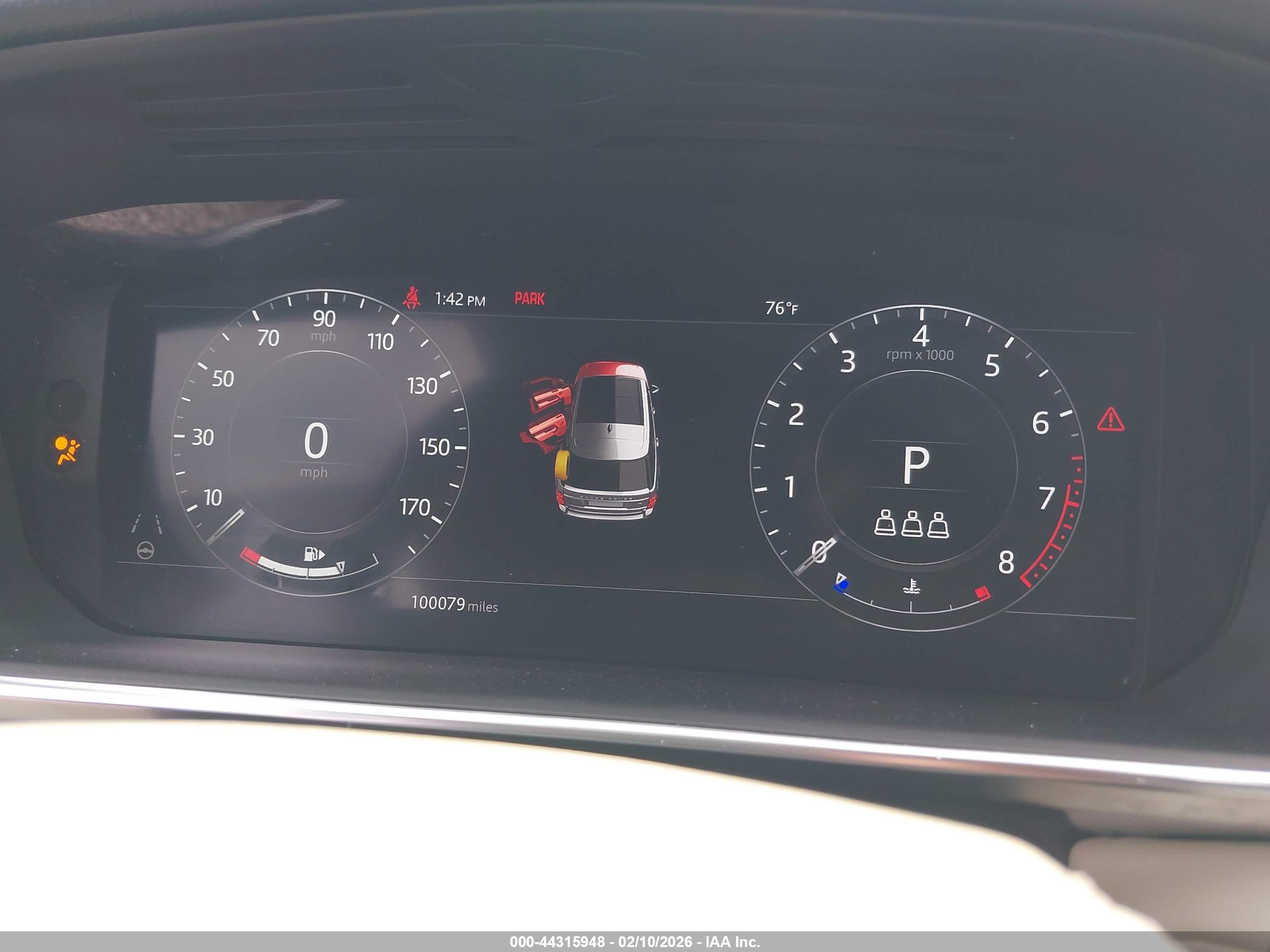 LAND ROVER image 7