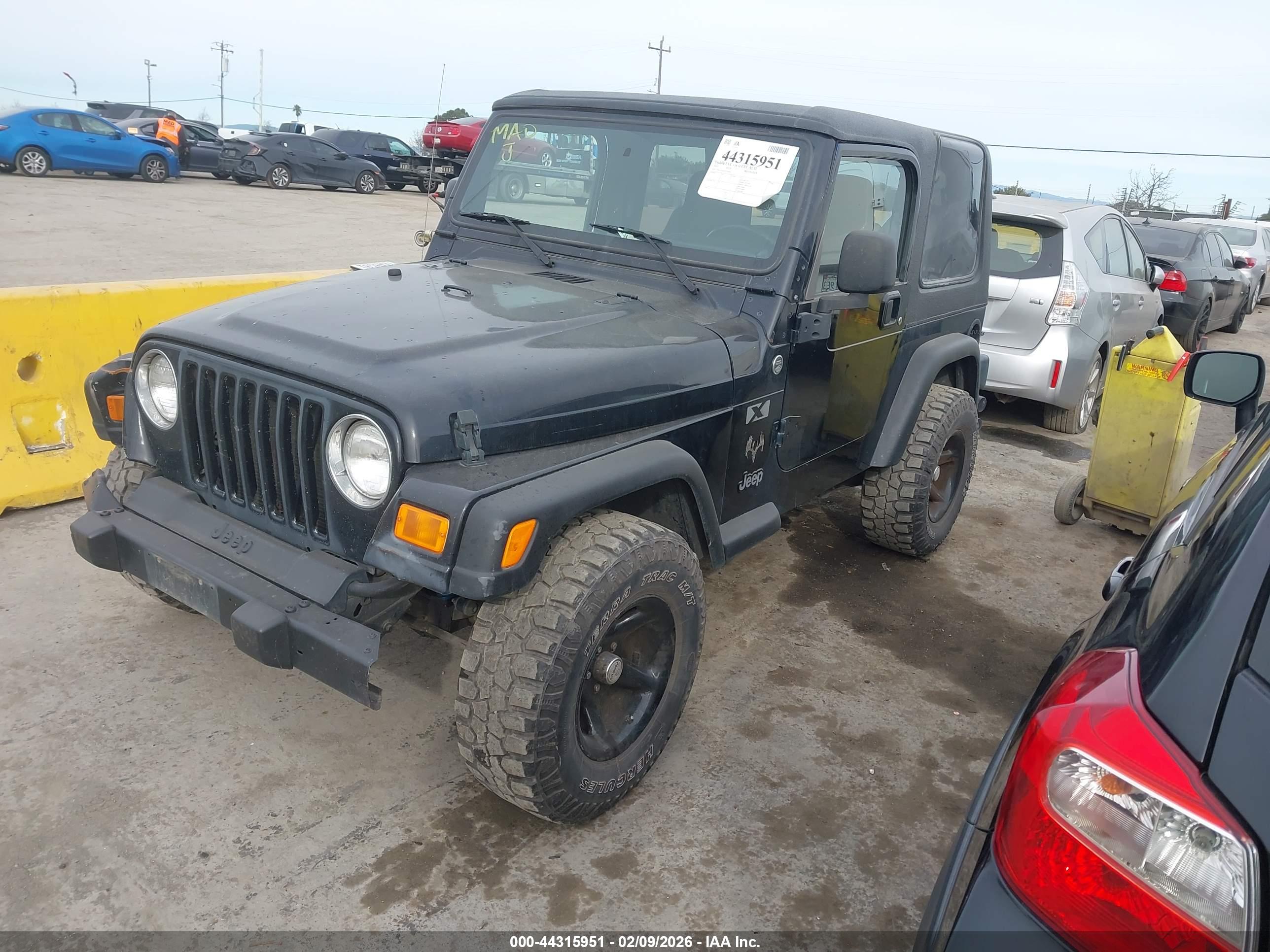 JEEP WRANGLER image 2