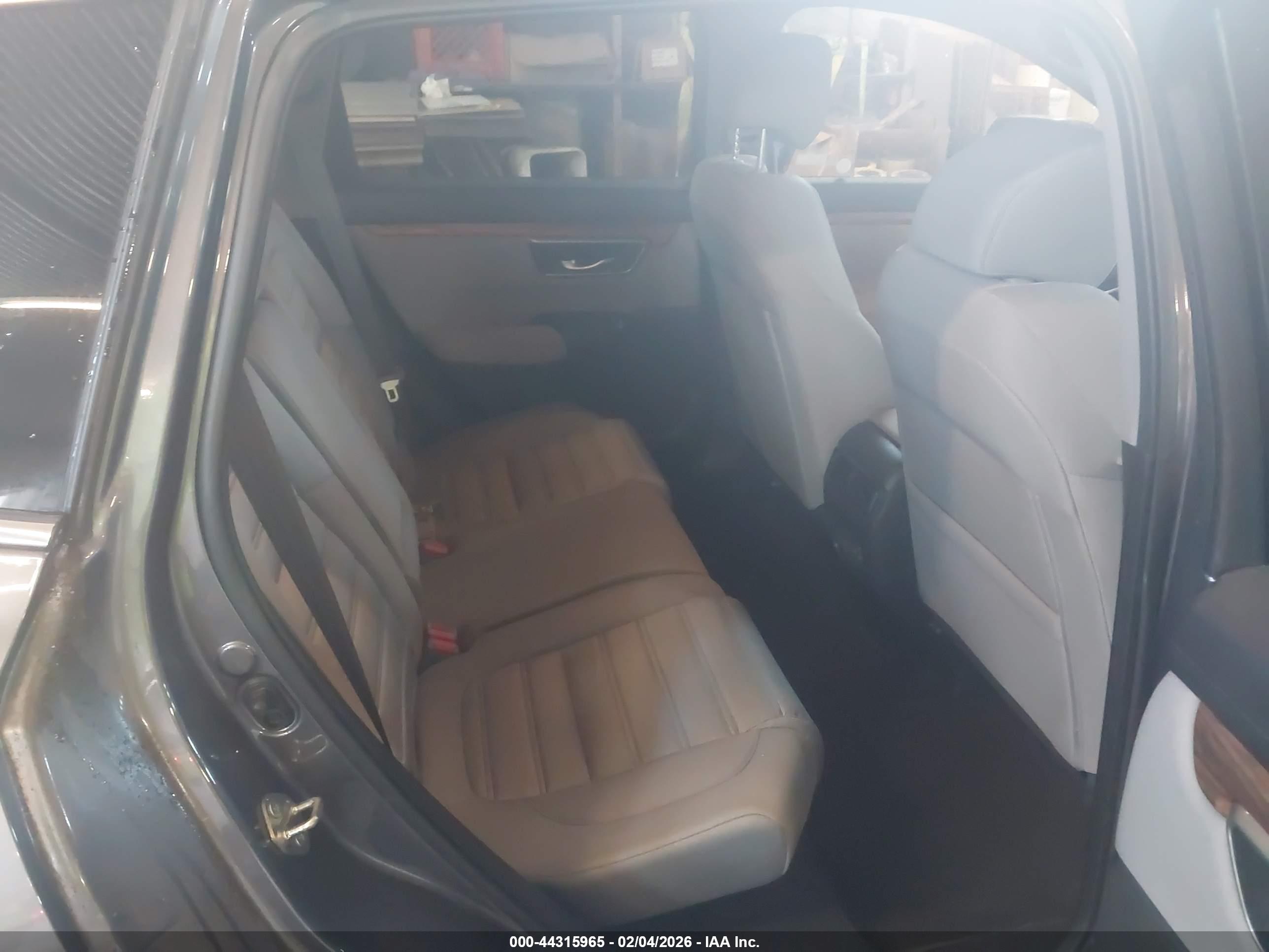 HONDA CR-V image 8