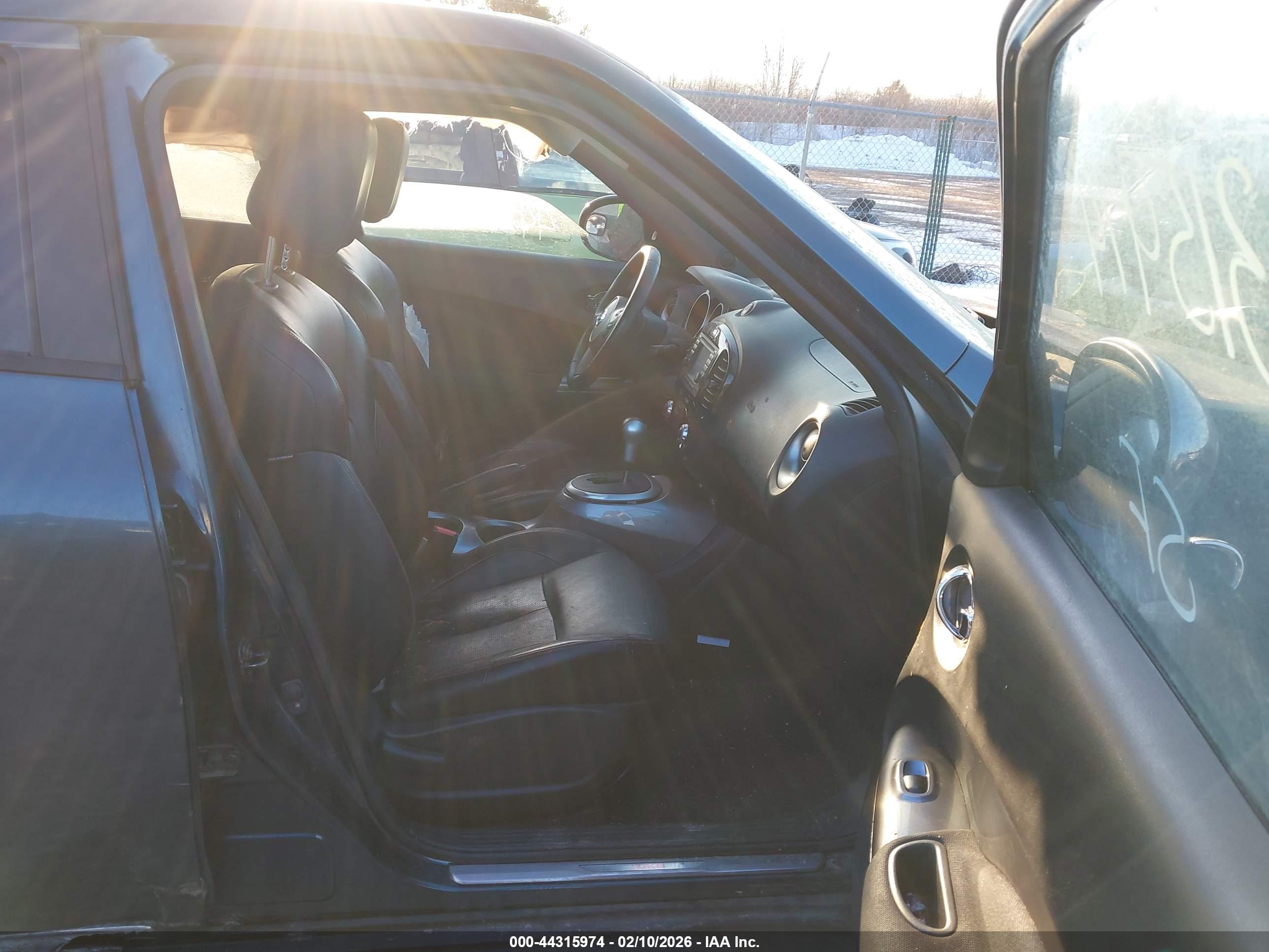 NISSAN JUKE image 5