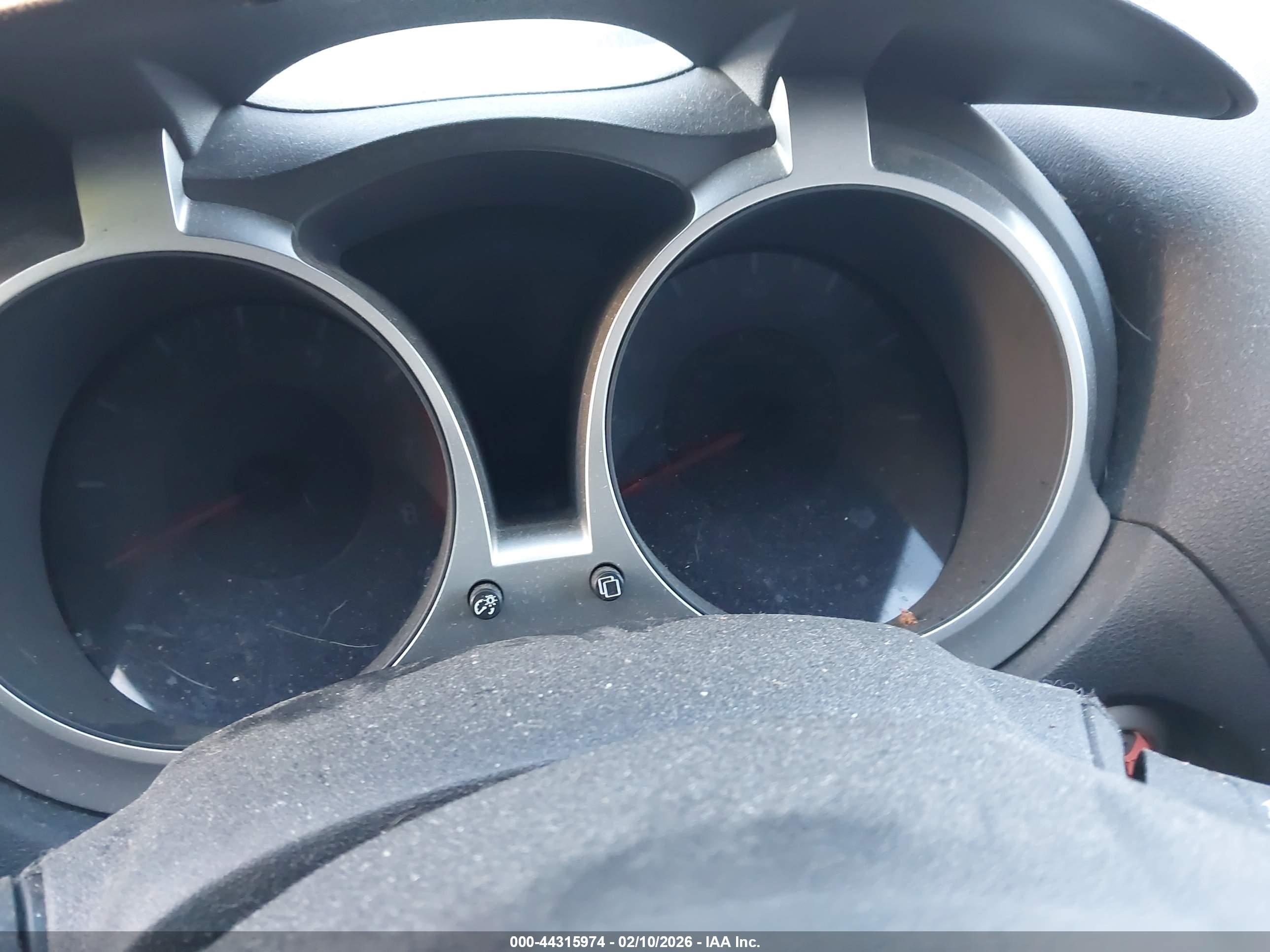 NISSAN JUKE image 7