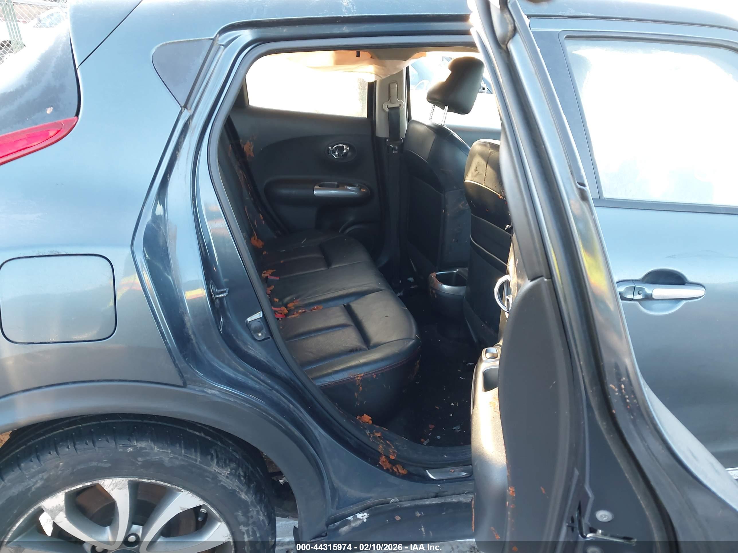 NISSAN JUKE image 8