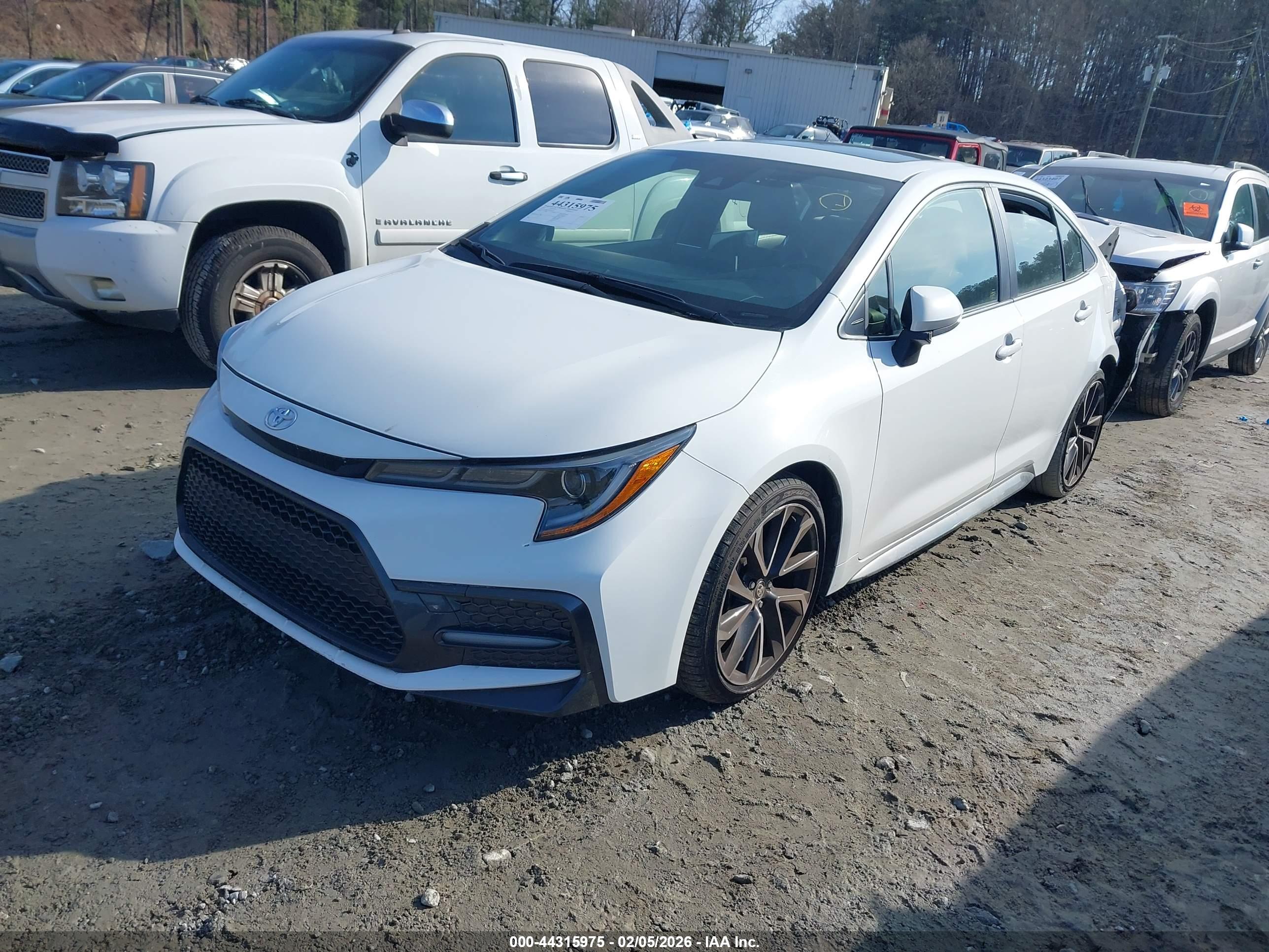 TOYOTA COROLLA image 2