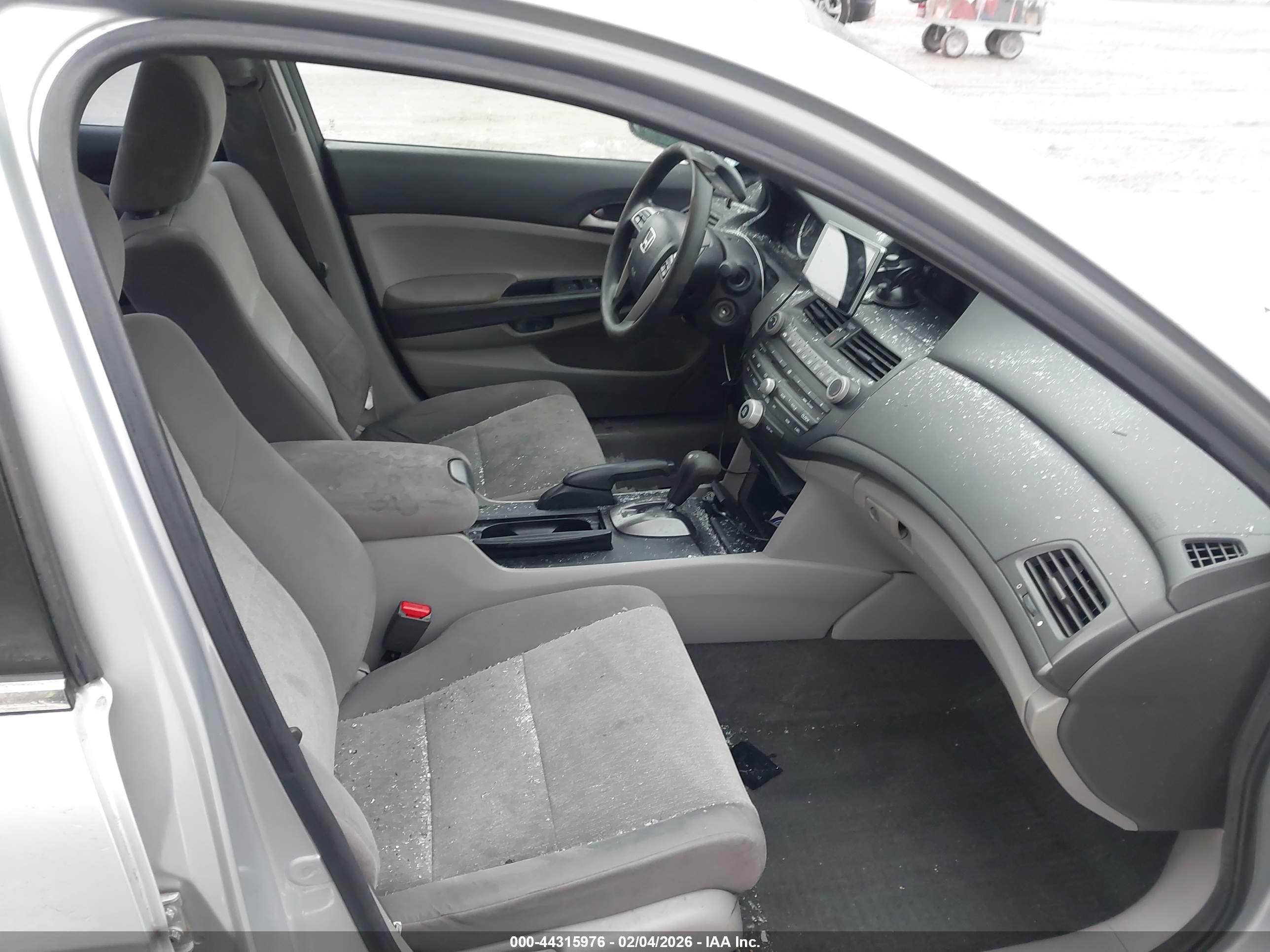 HONDA ACCORD image 5