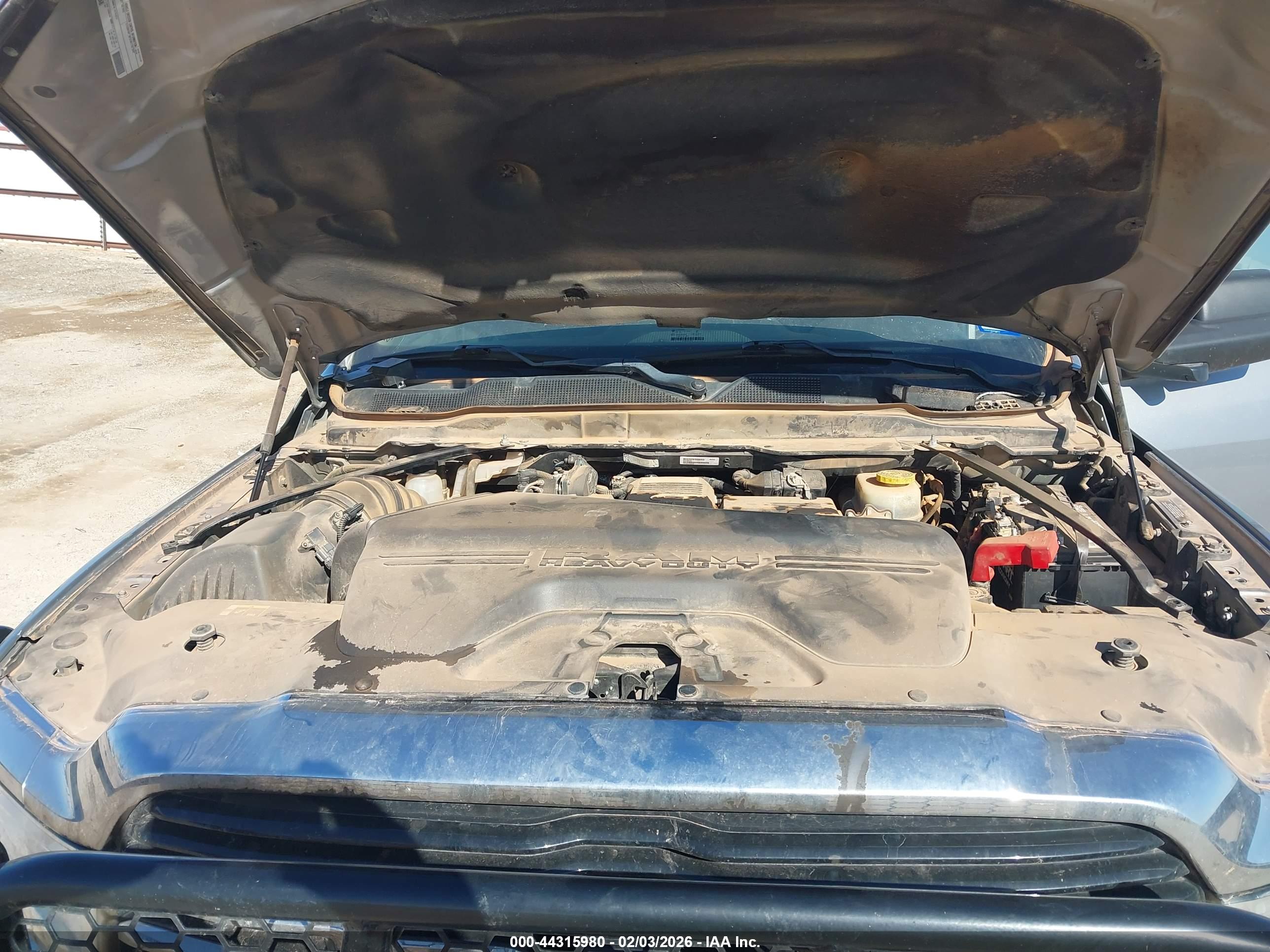 RAM 2500 image 10