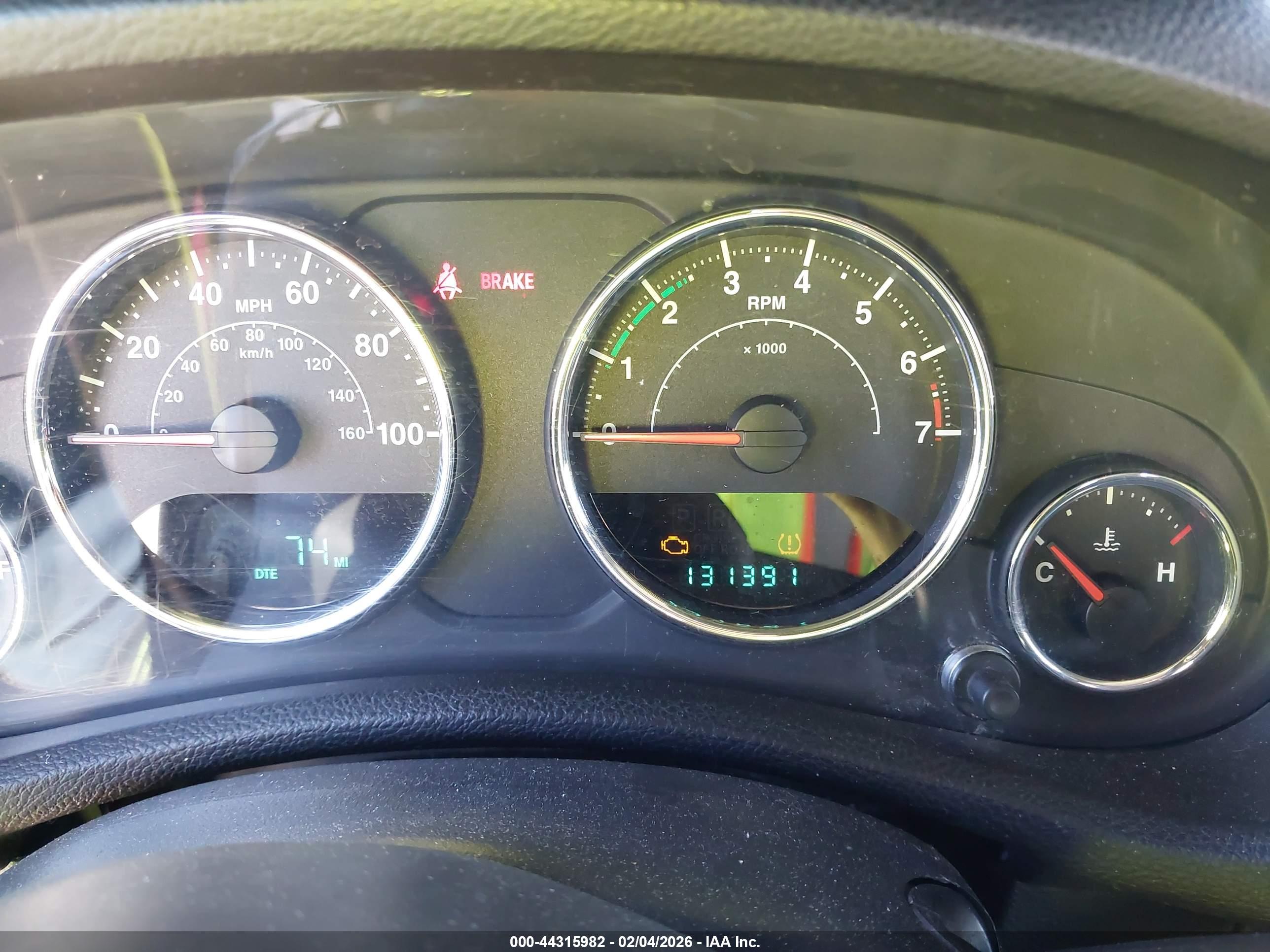 JEEP WRANGLER image 7