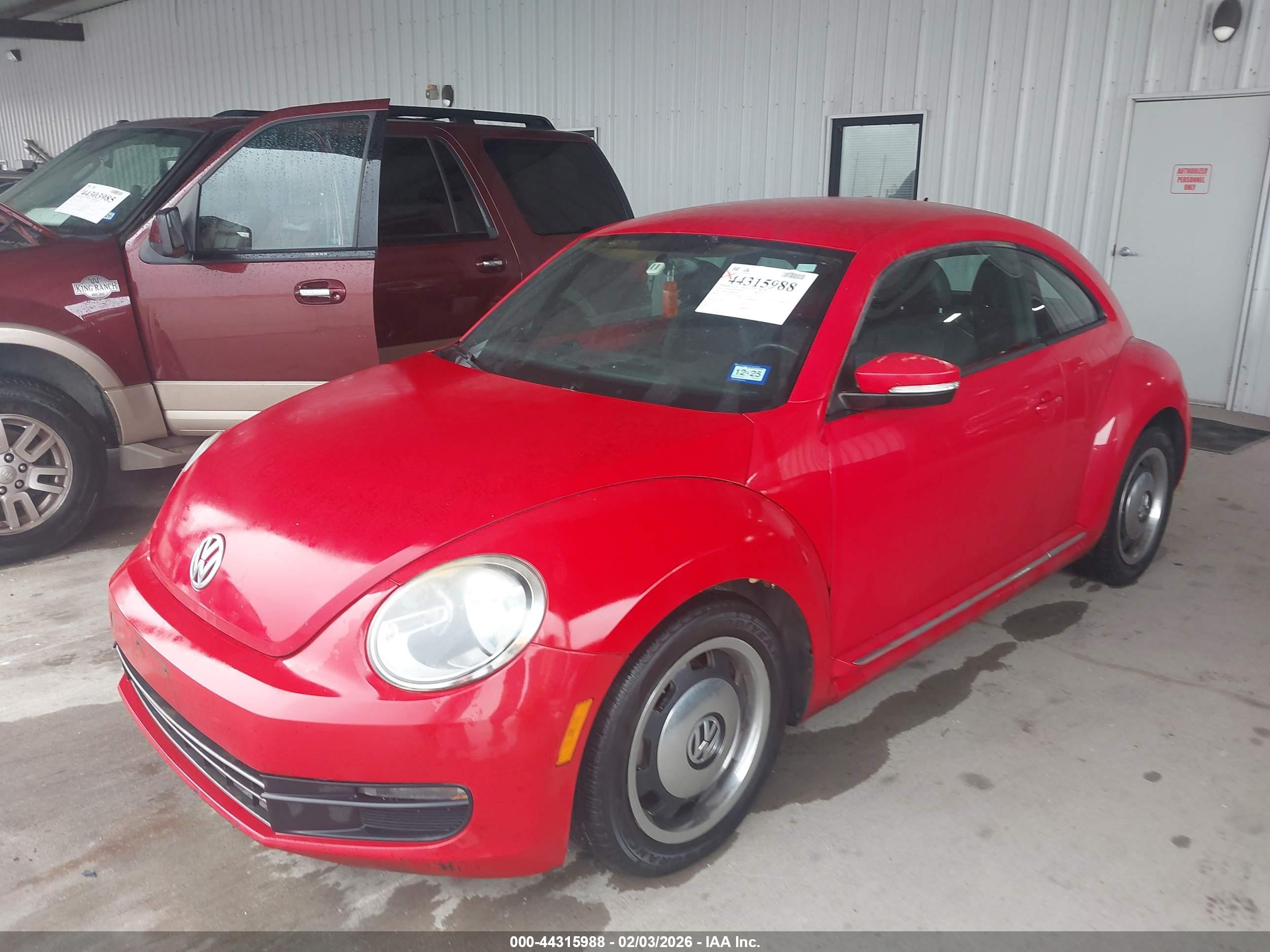 VOLKSWAGEN BEETLE image 6