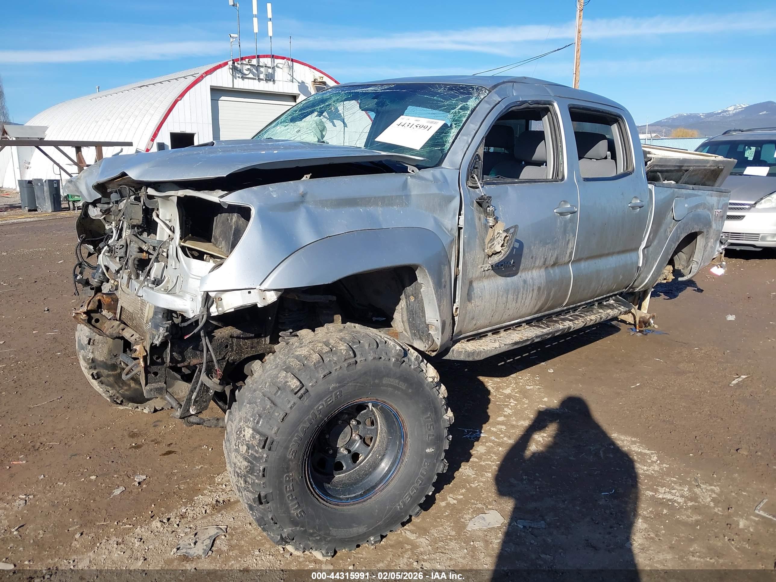 TOYOTA TACOMA image 6