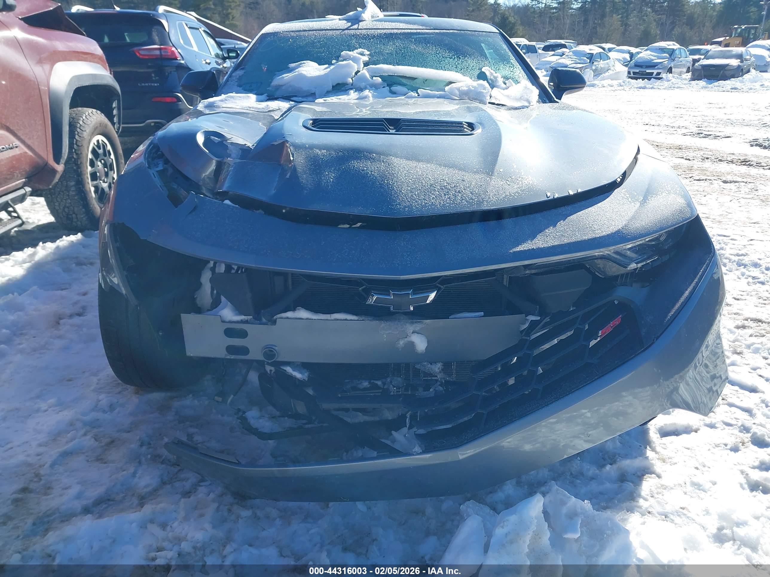 CHEVROLET CAMARO image 6