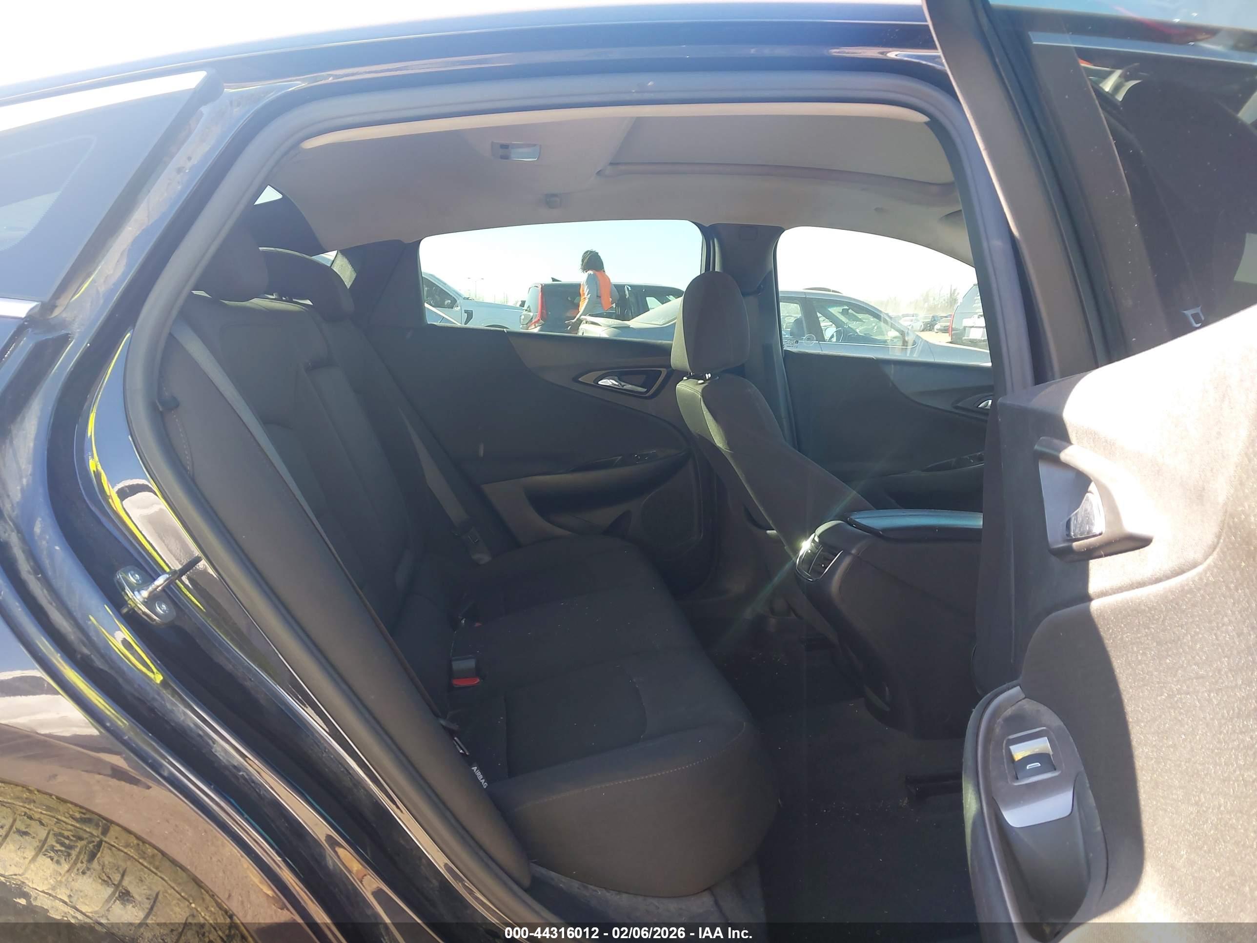 CHEVROLET MALIBU image 8