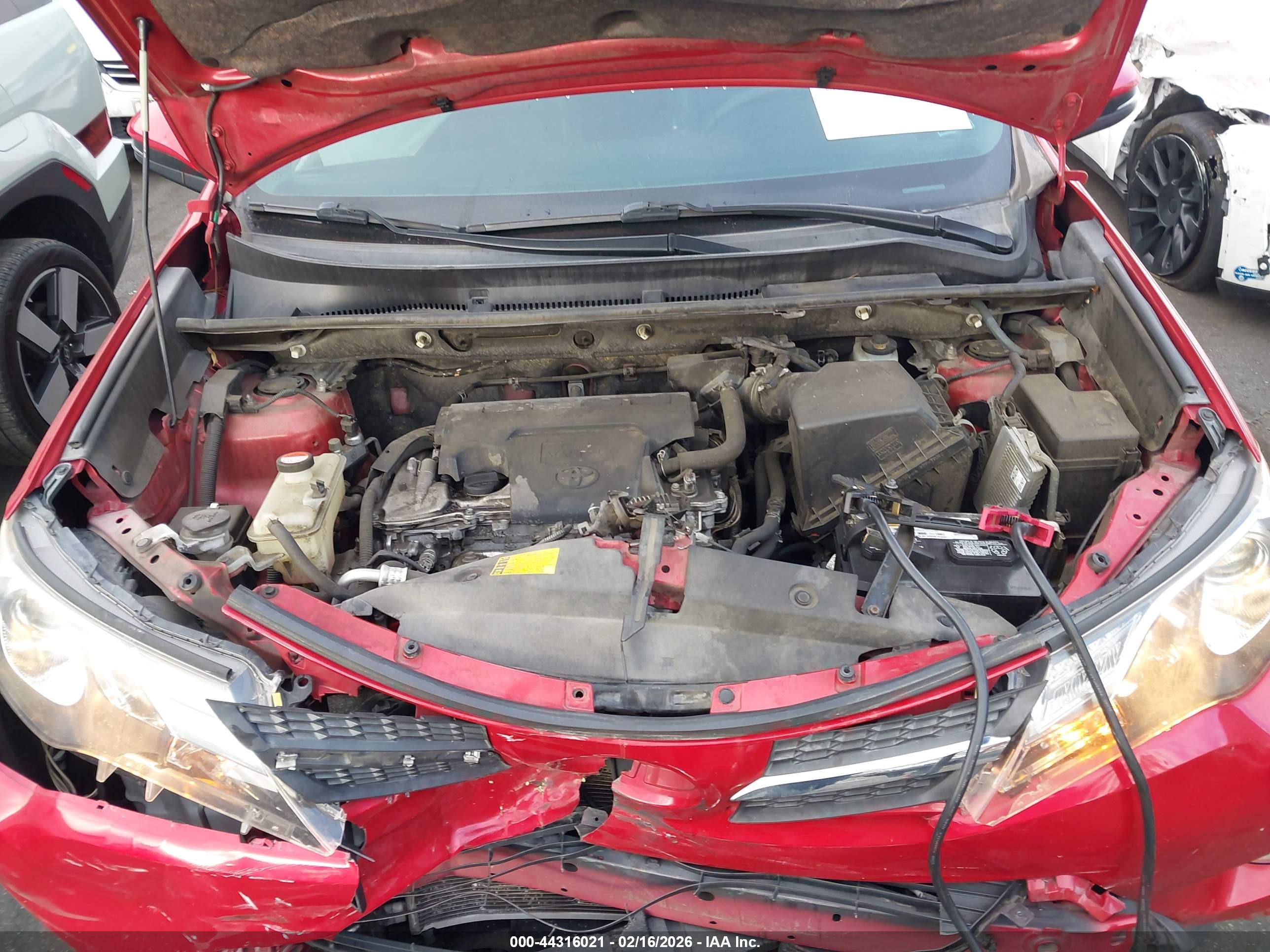 TOYOTA RAV4 image 10