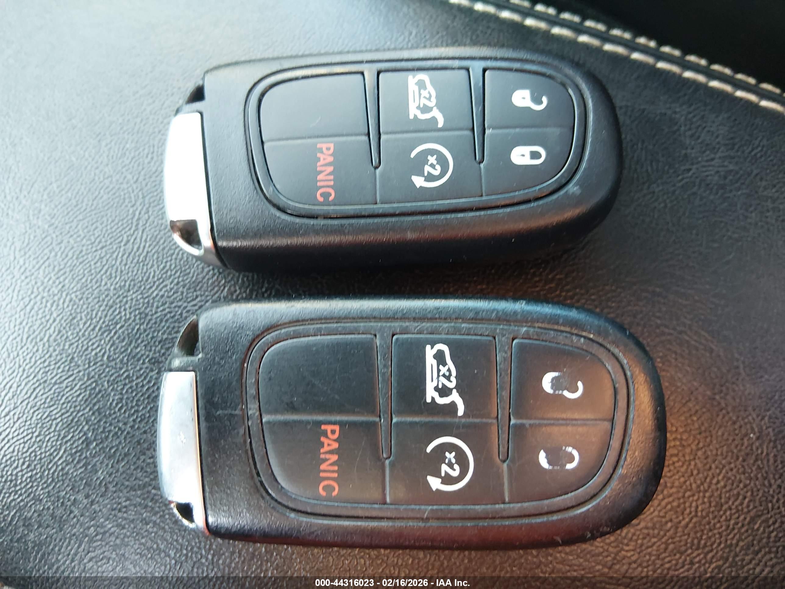 JEEP CHEROKEE image 11