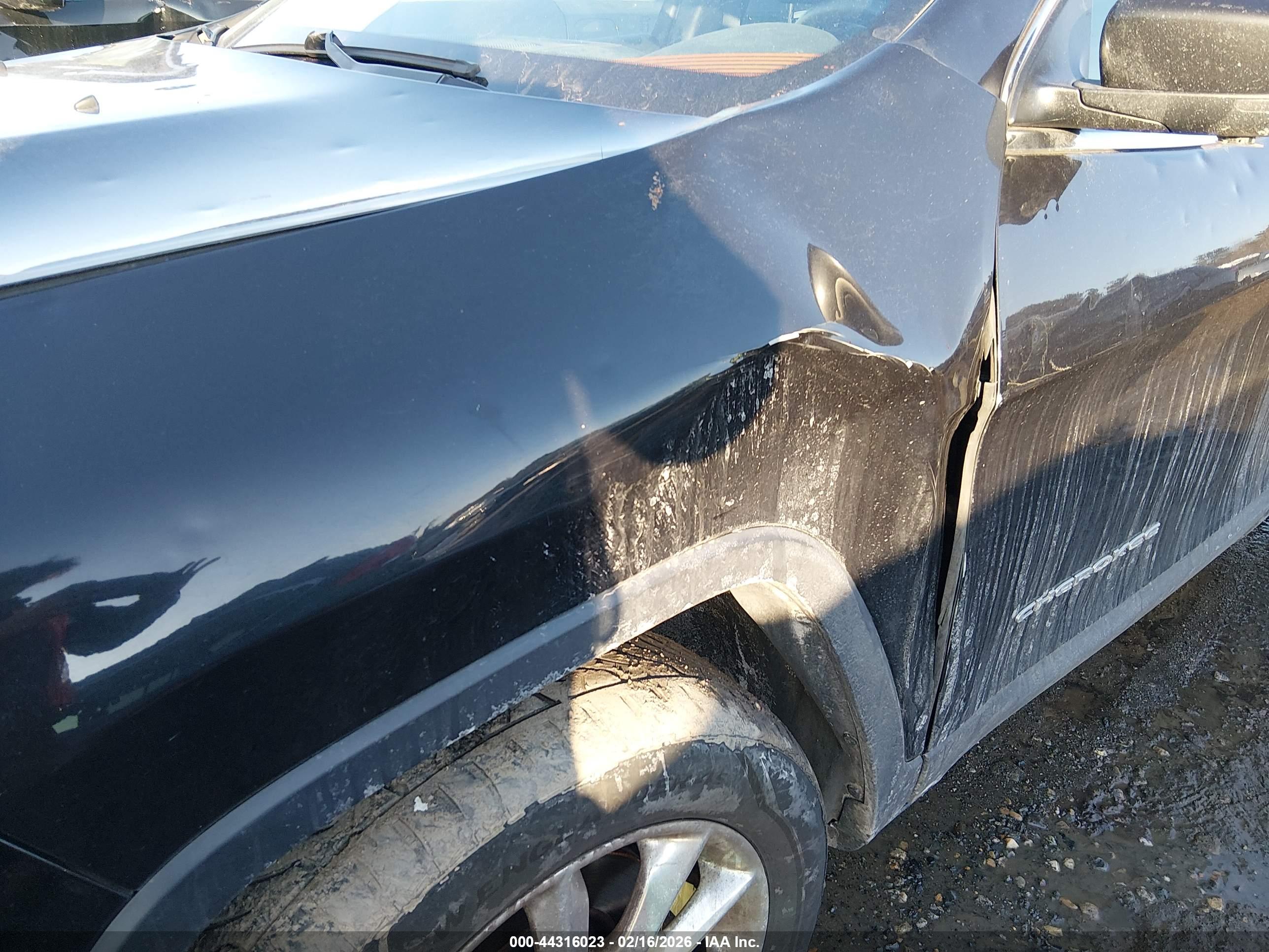JEEP CHEROKEE image 6