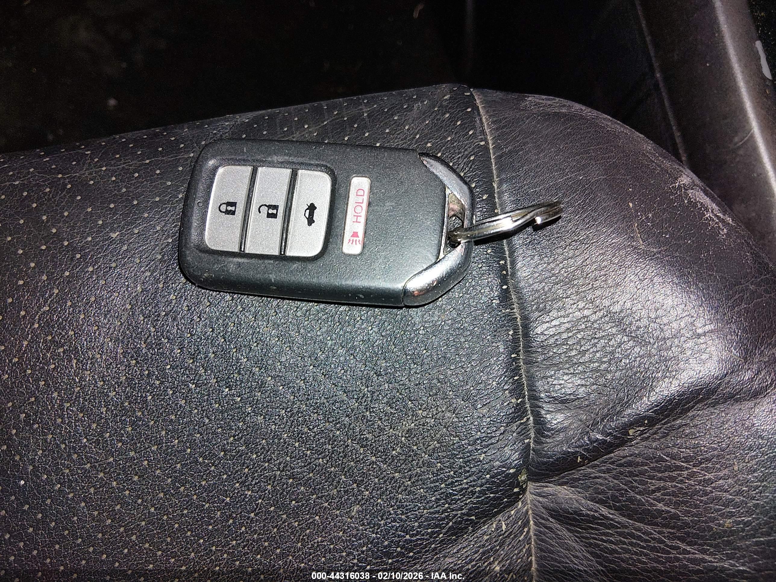 HONDA ACCORD image 11