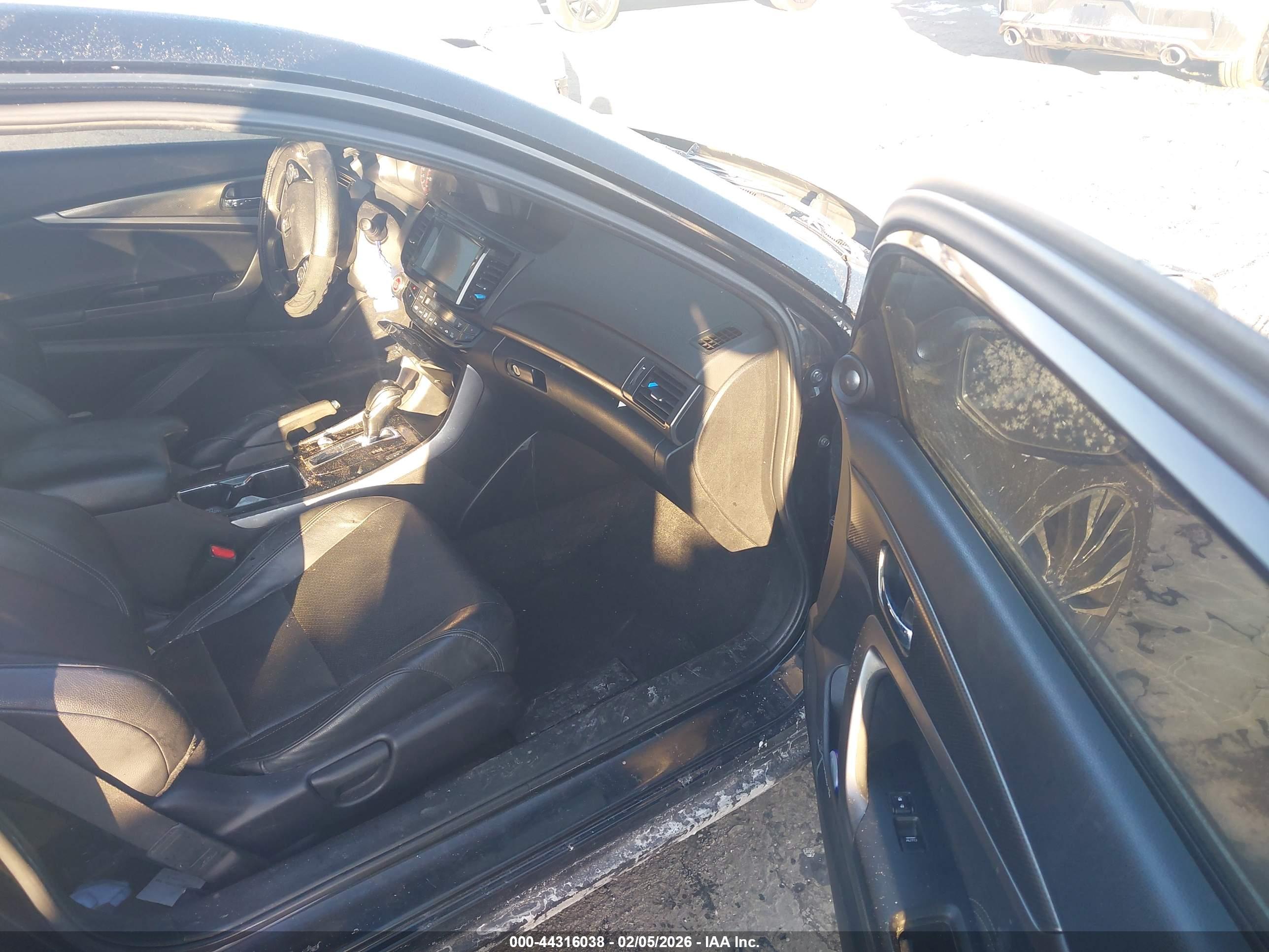 HONDA ACCORD image 5