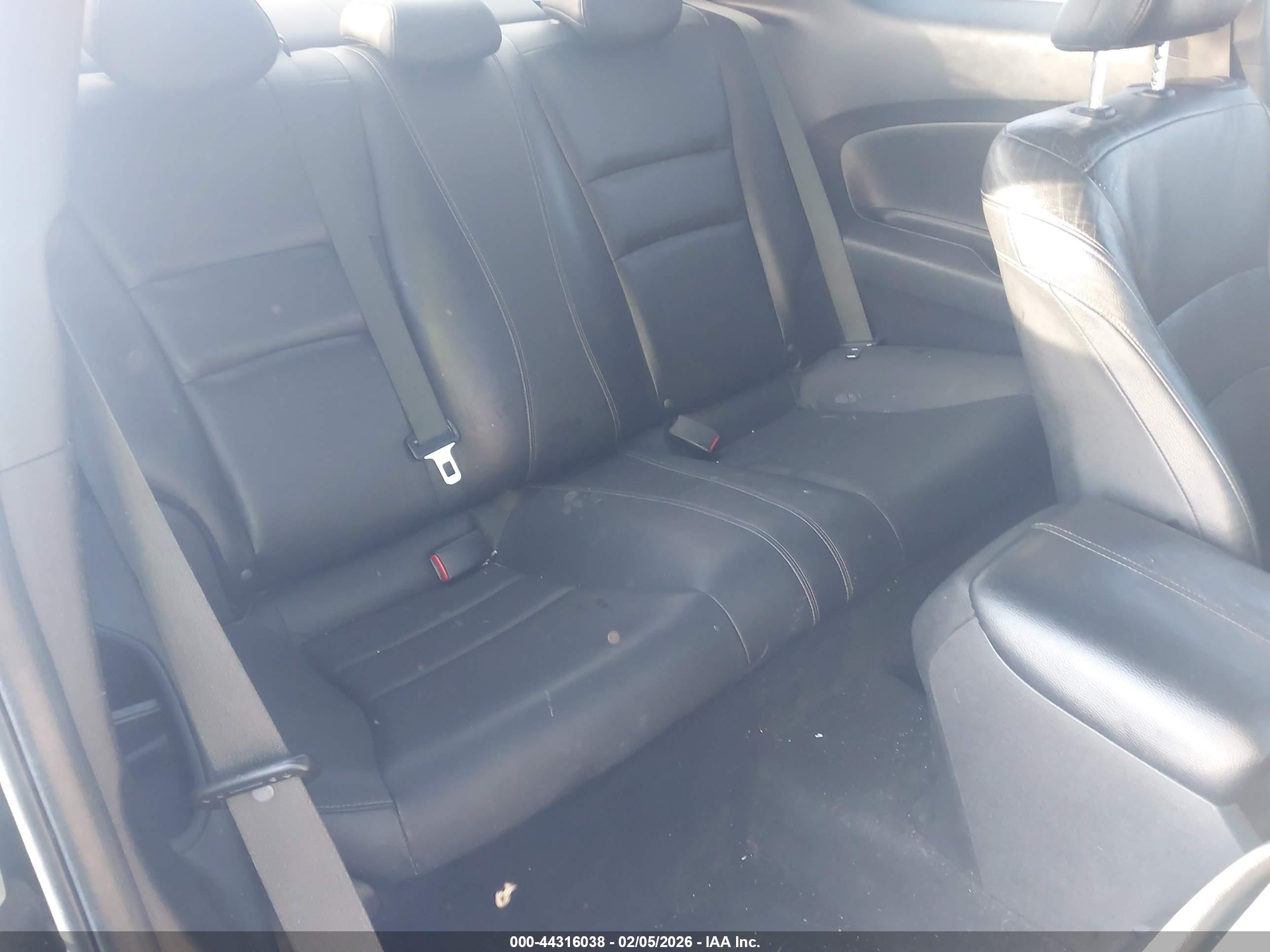 HONDA ACCORD image 8
