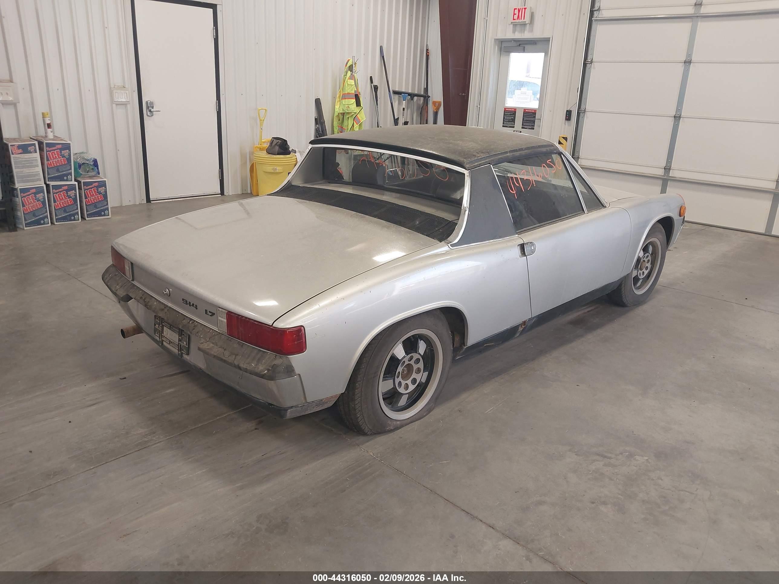 PORSCHE 914 image 4