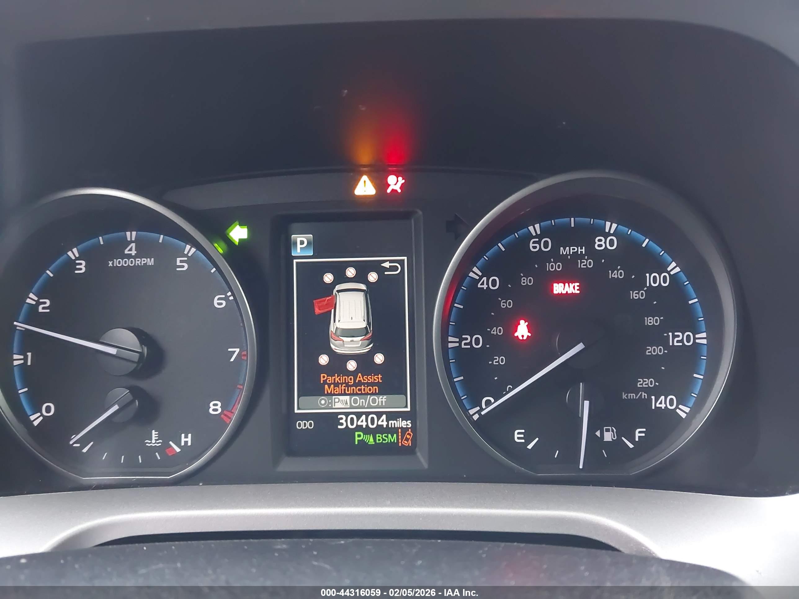 TOYOTA RAV4 image 7