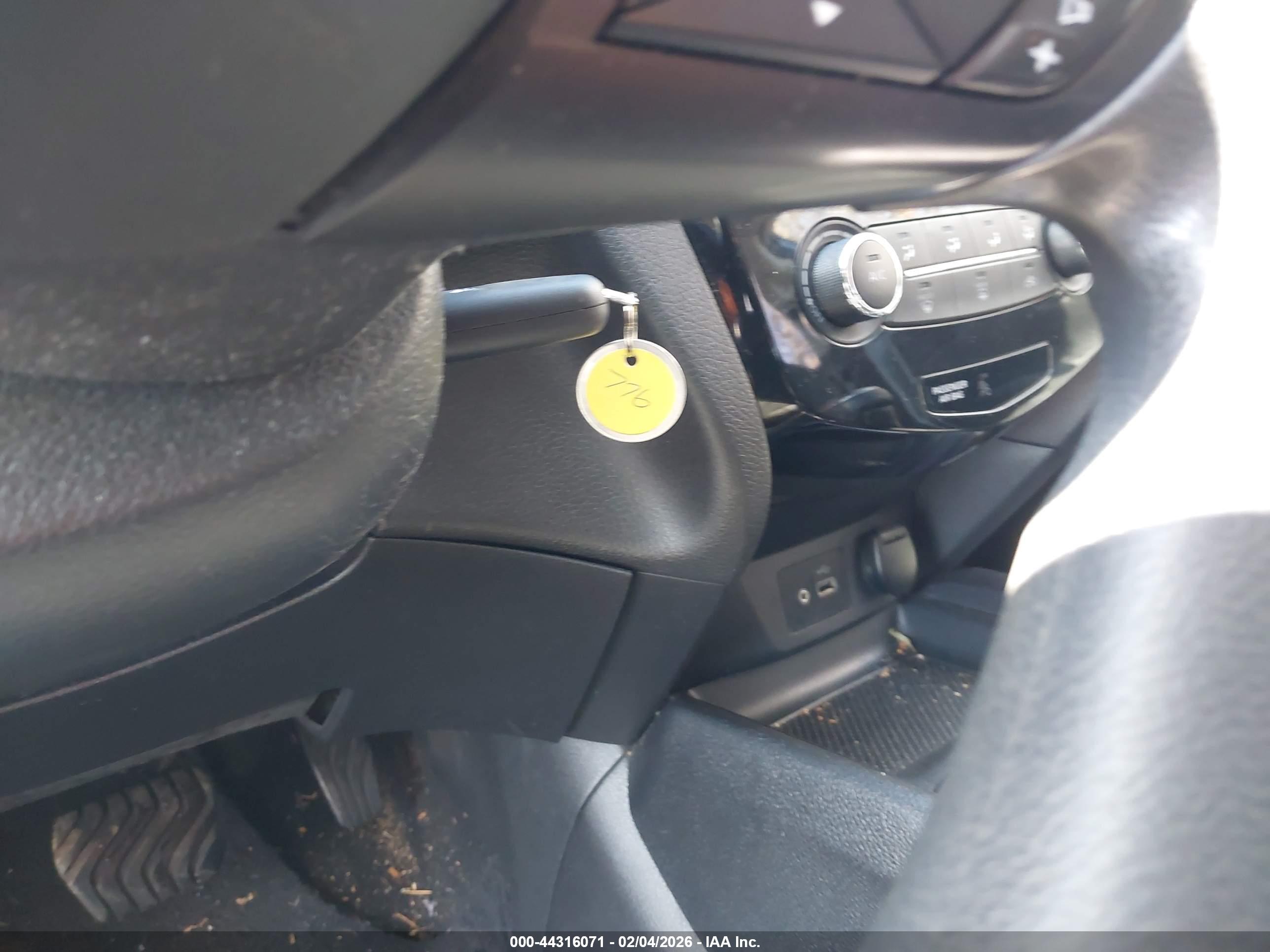 NISSAN ROGUE image 11