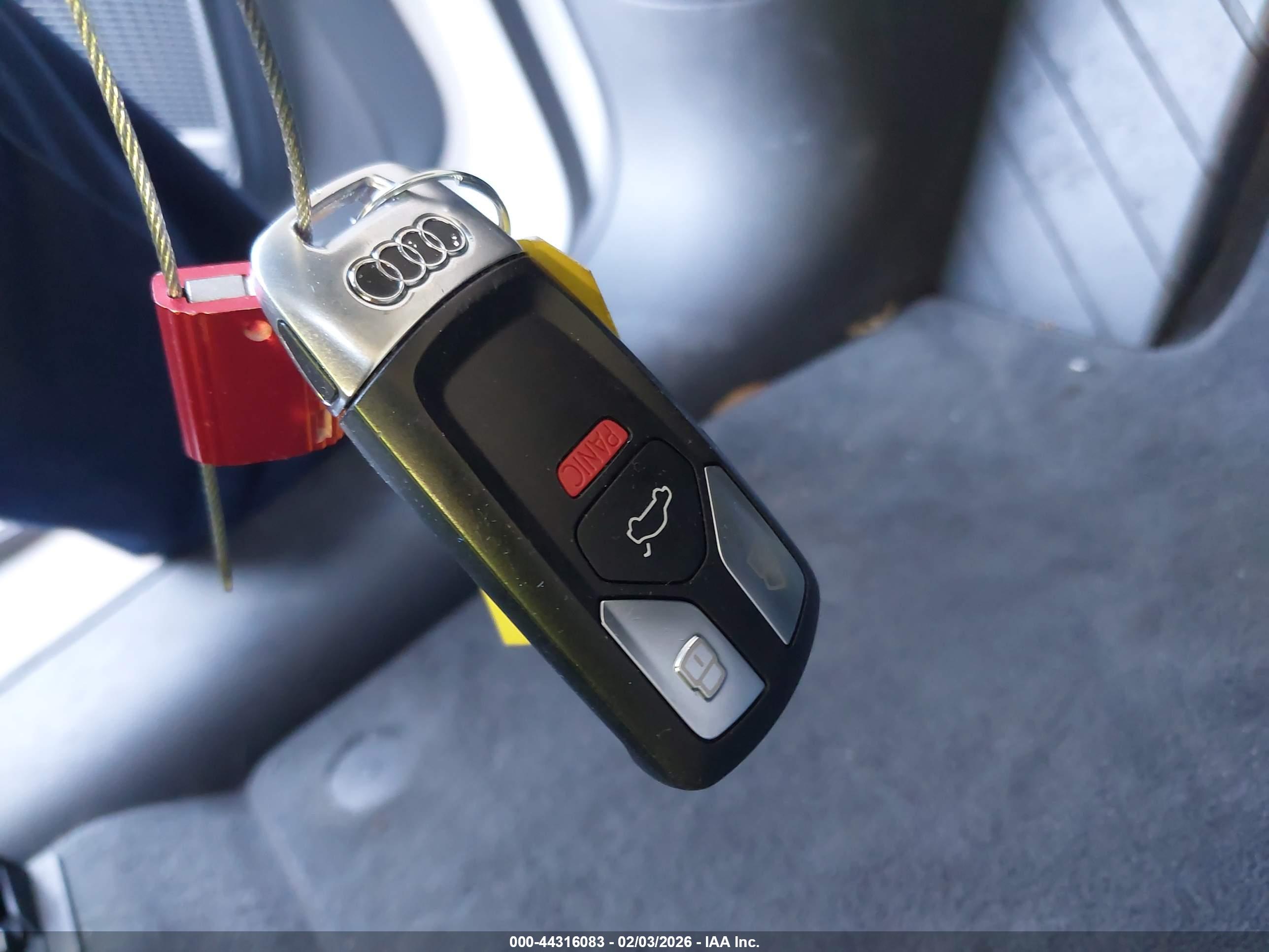 AUDI Q5 image 11