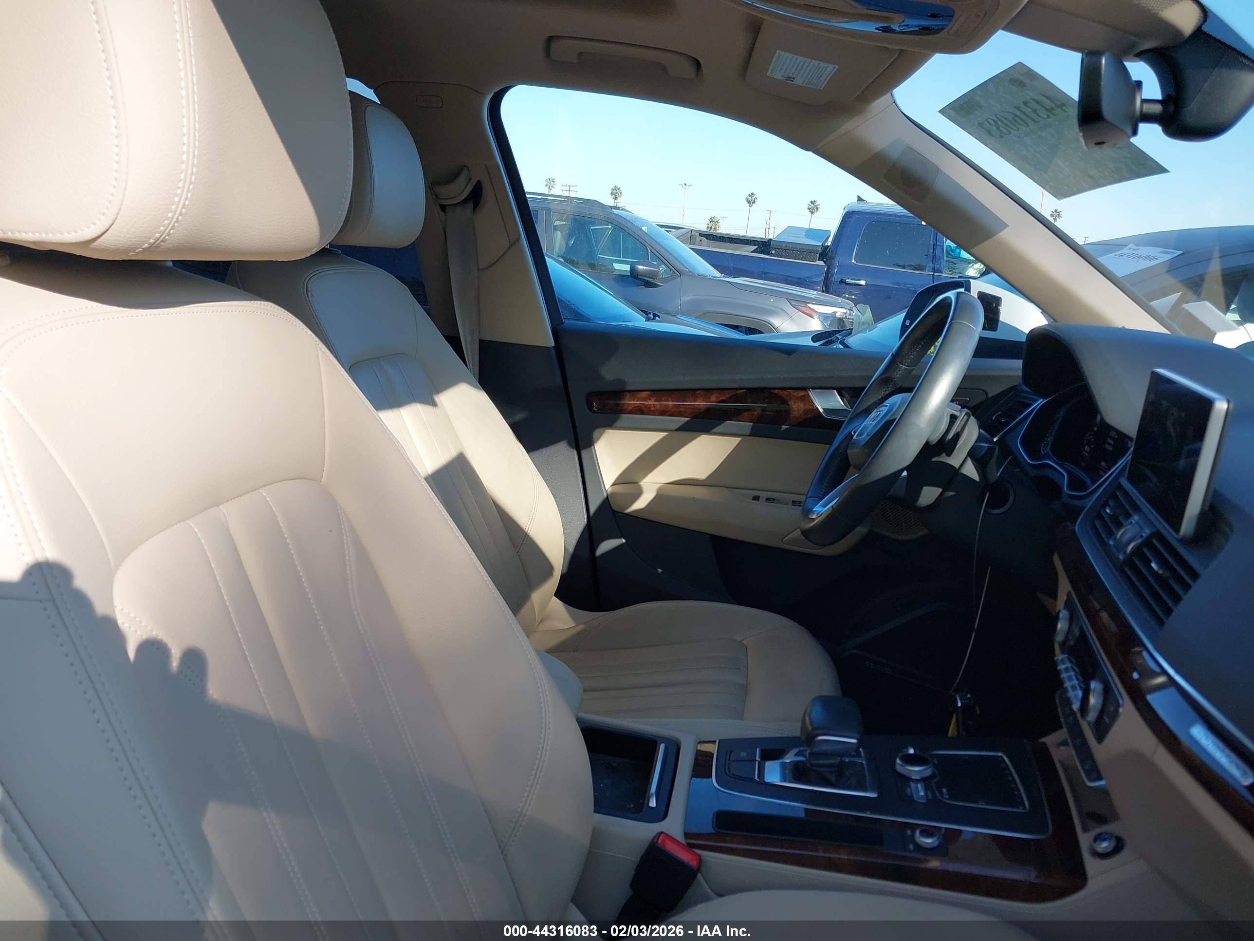 AUDI Q5 image 5