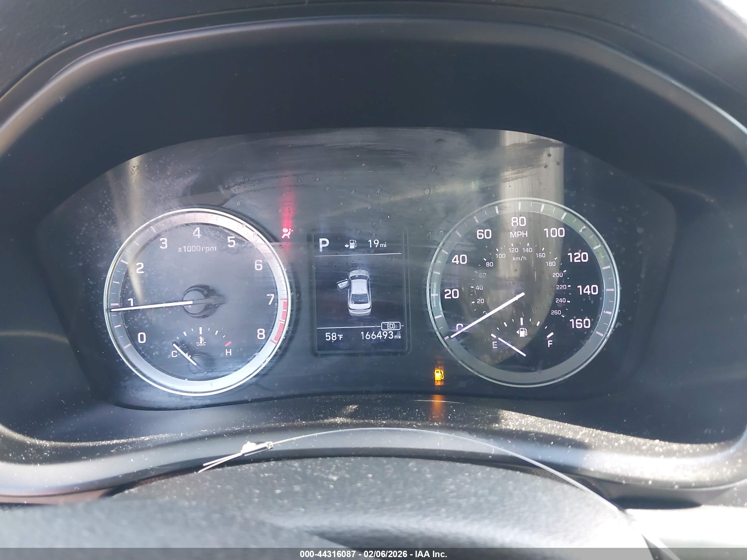 HYUNDAI SONATA image 7