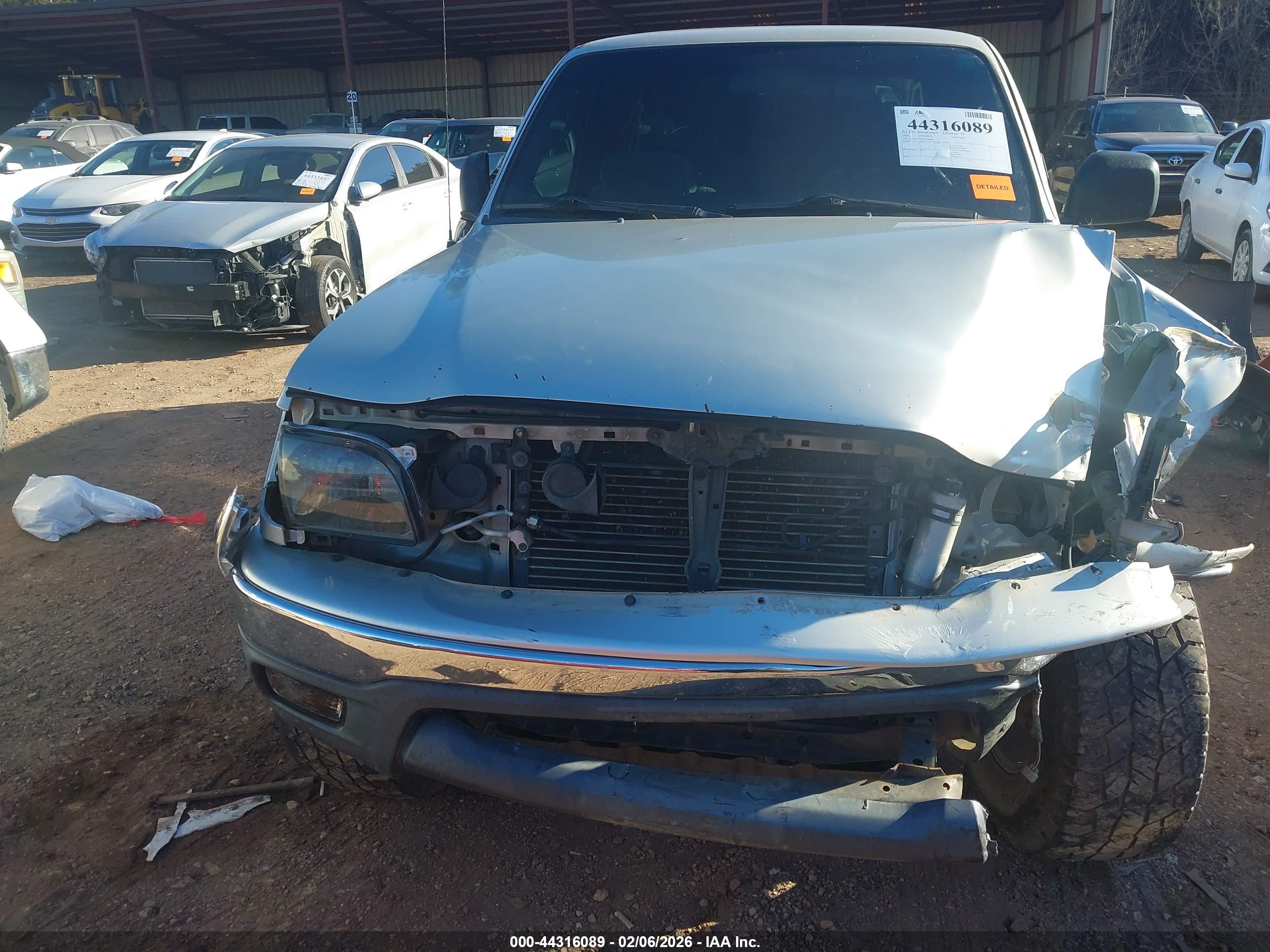 TOYOTA TACOMA image 6