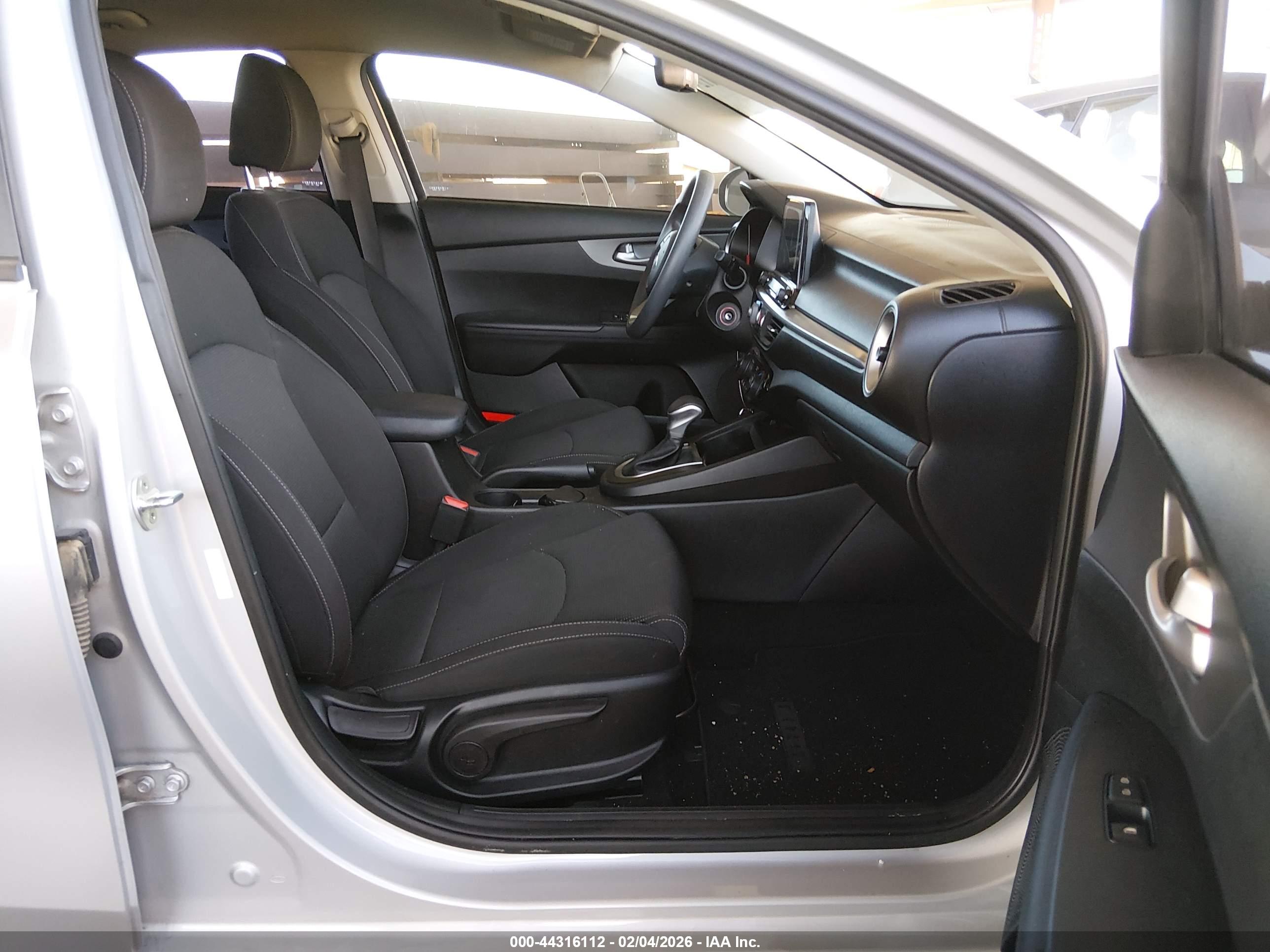 KIA FORTE image 5