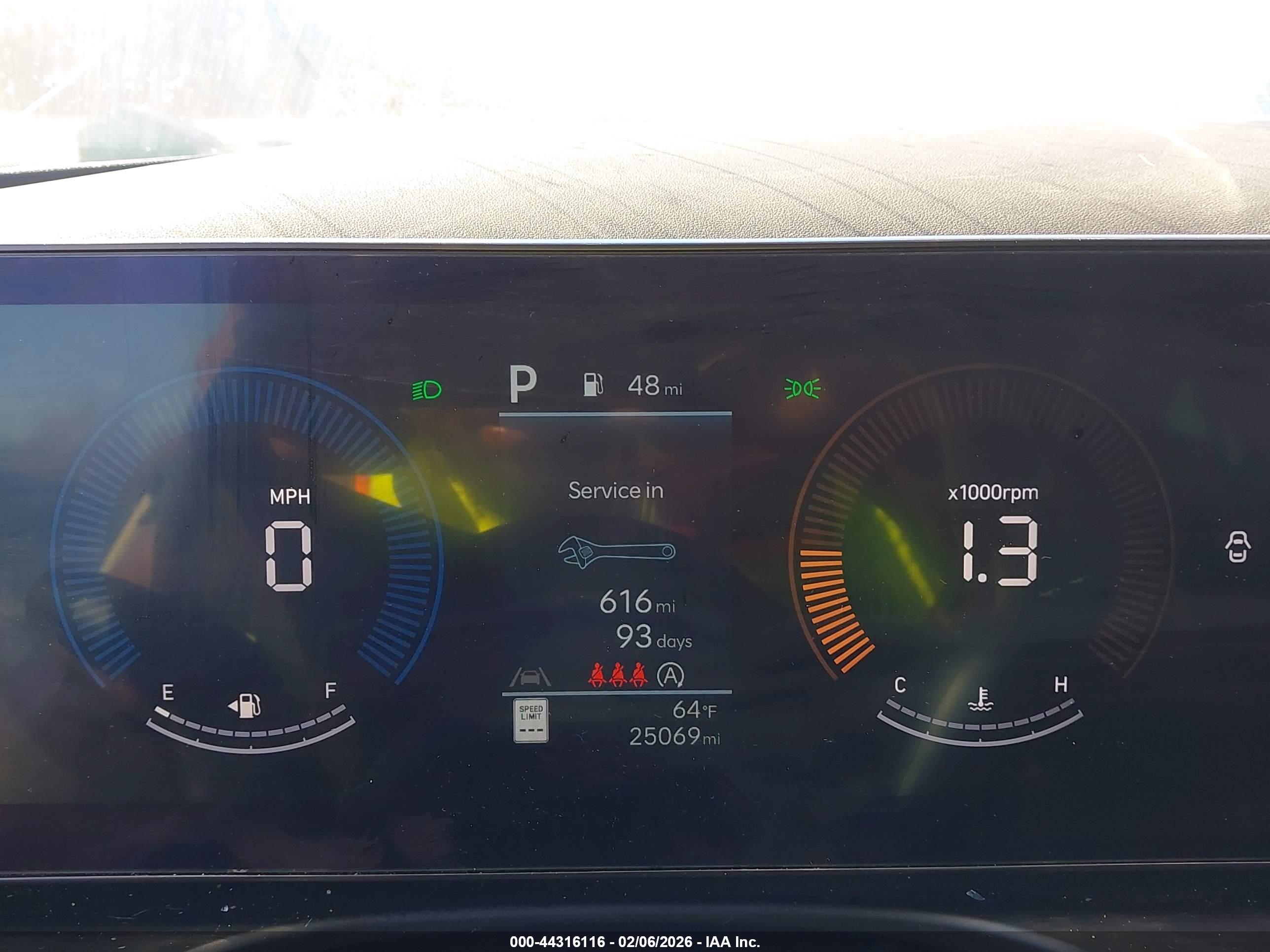 HYUNDAI TUCSON image 7