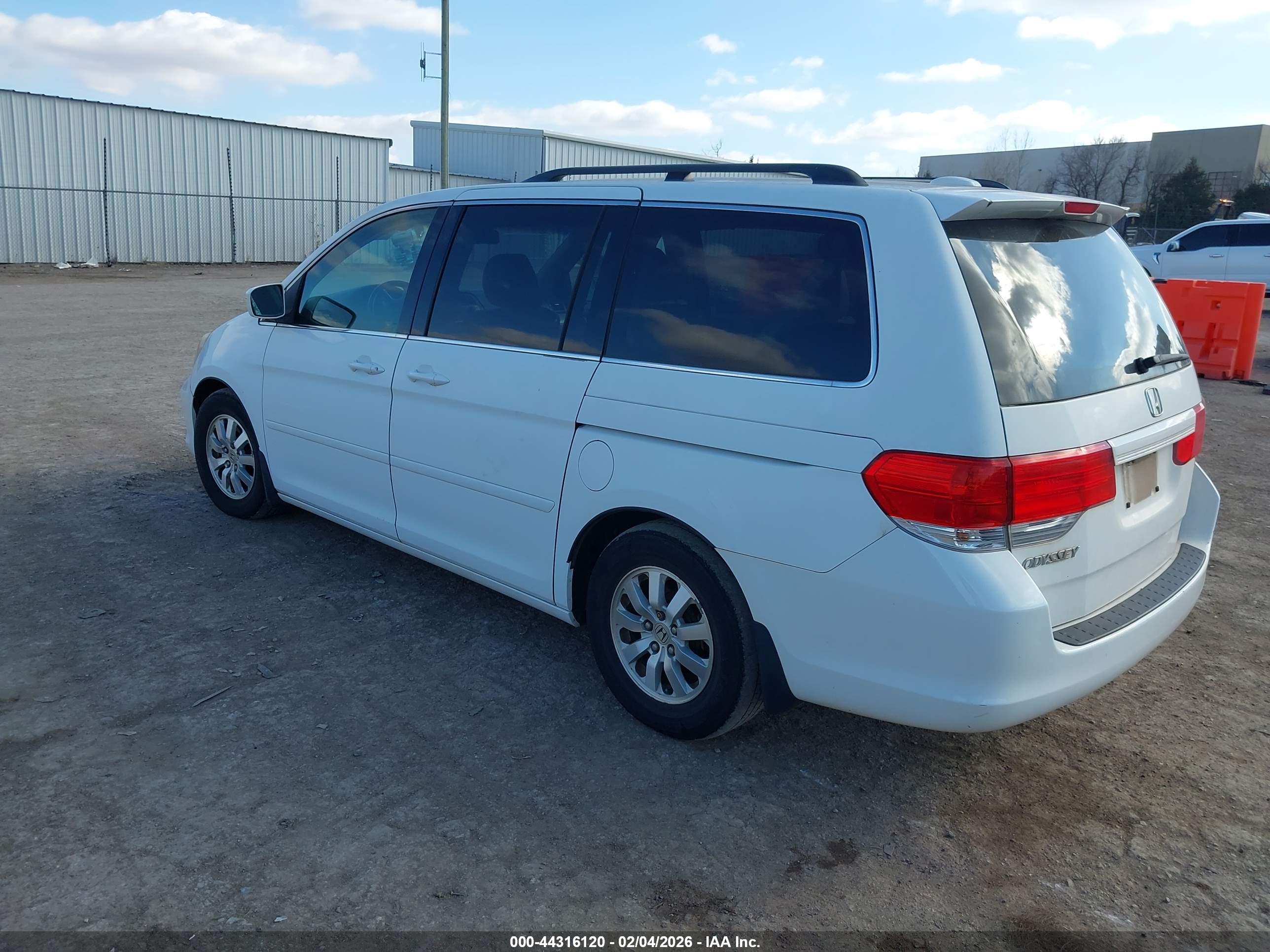HONDA ODYSSEY image 3